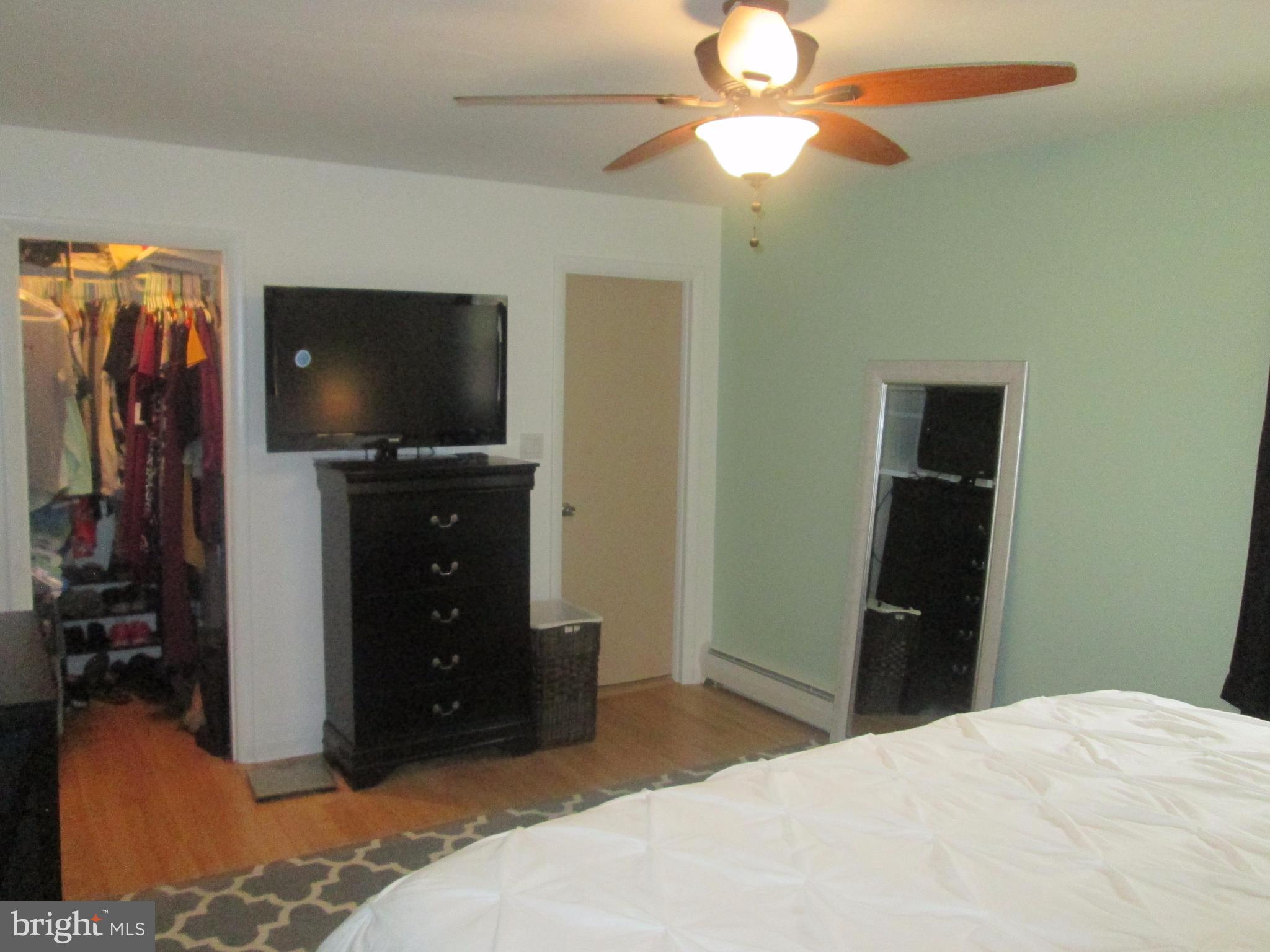 ARLINGTON PARK - Residential