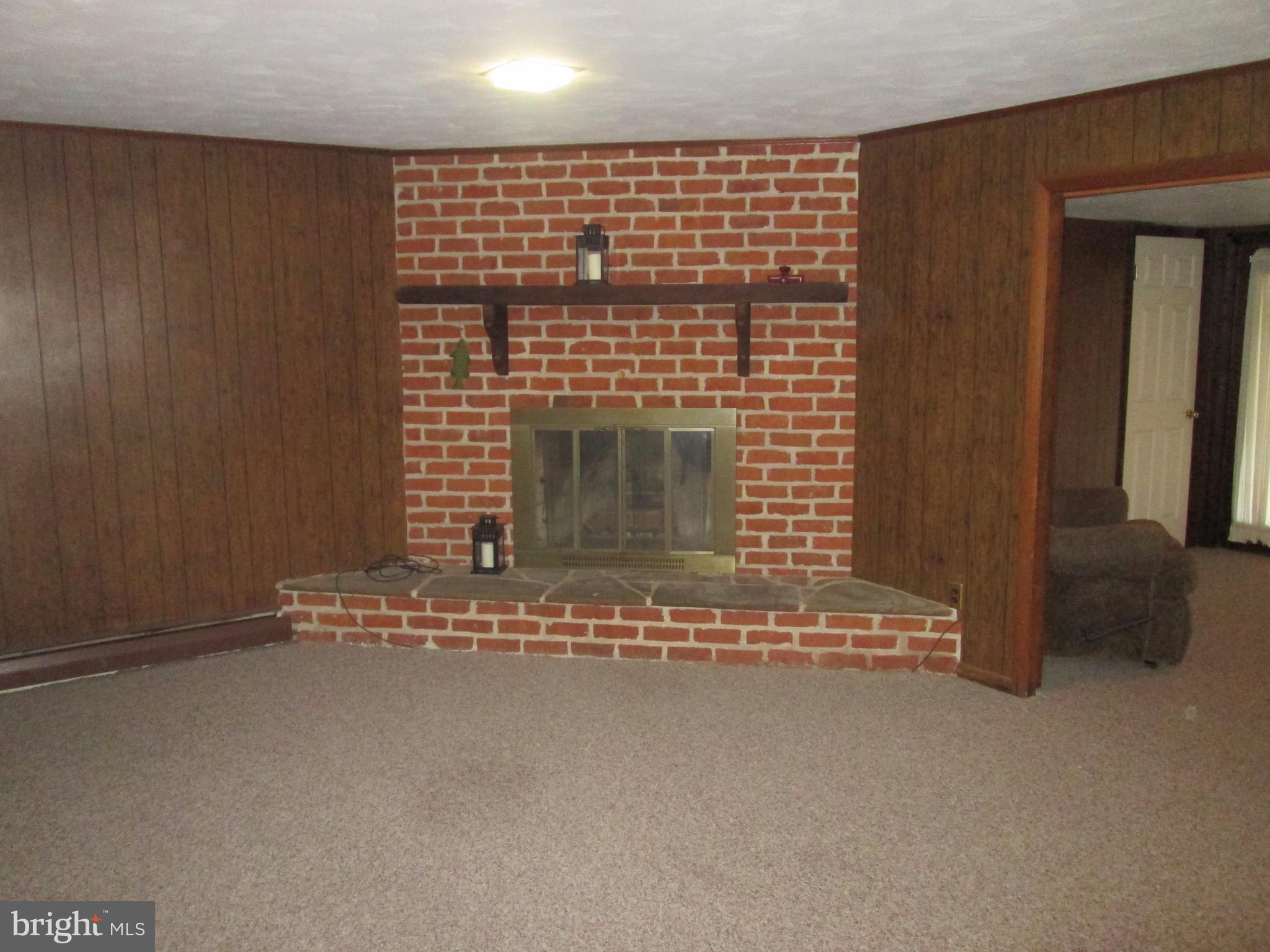 ARLINGTON PARK - Residential
