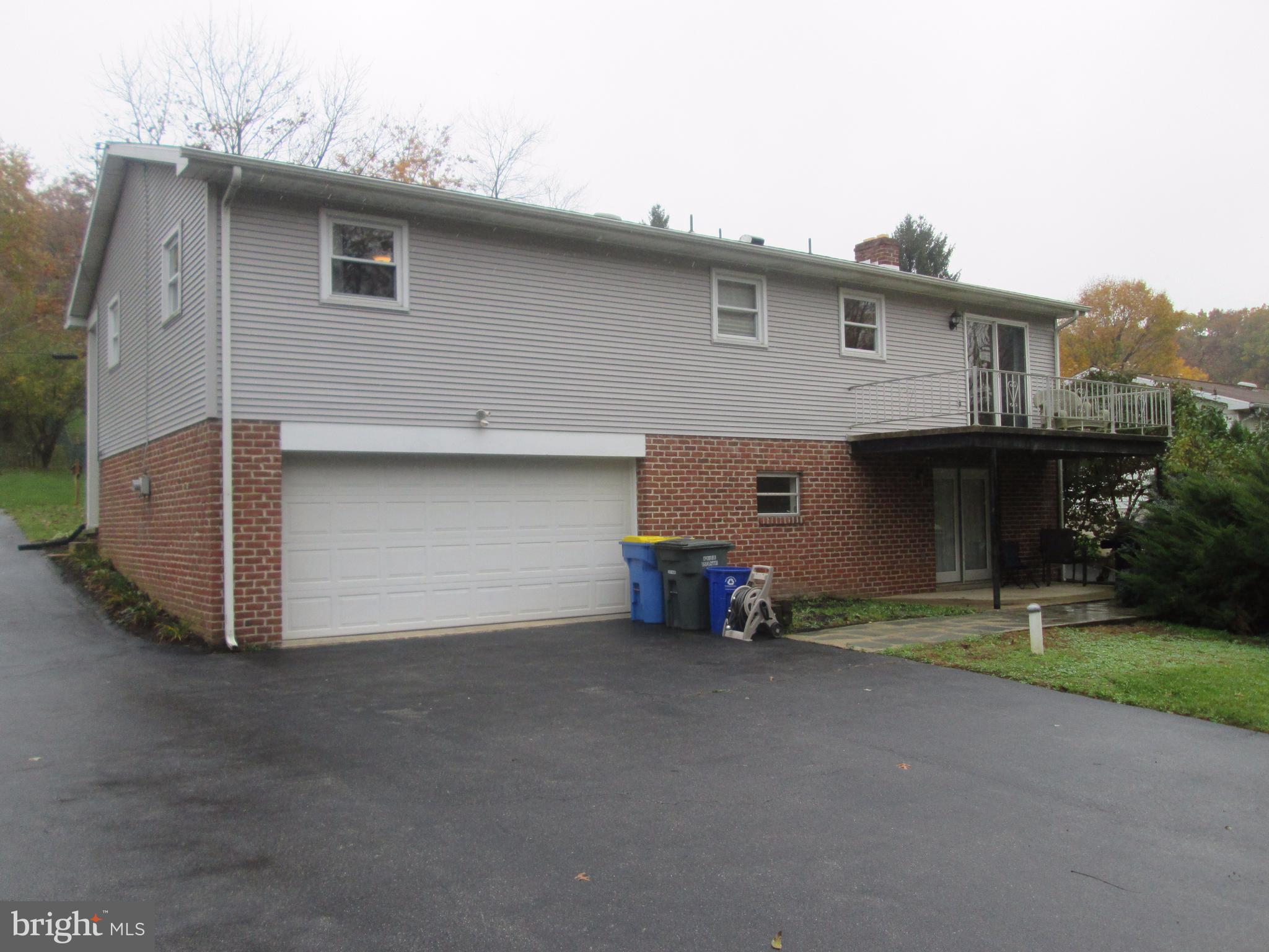 ARLINGTON PARK - Residential