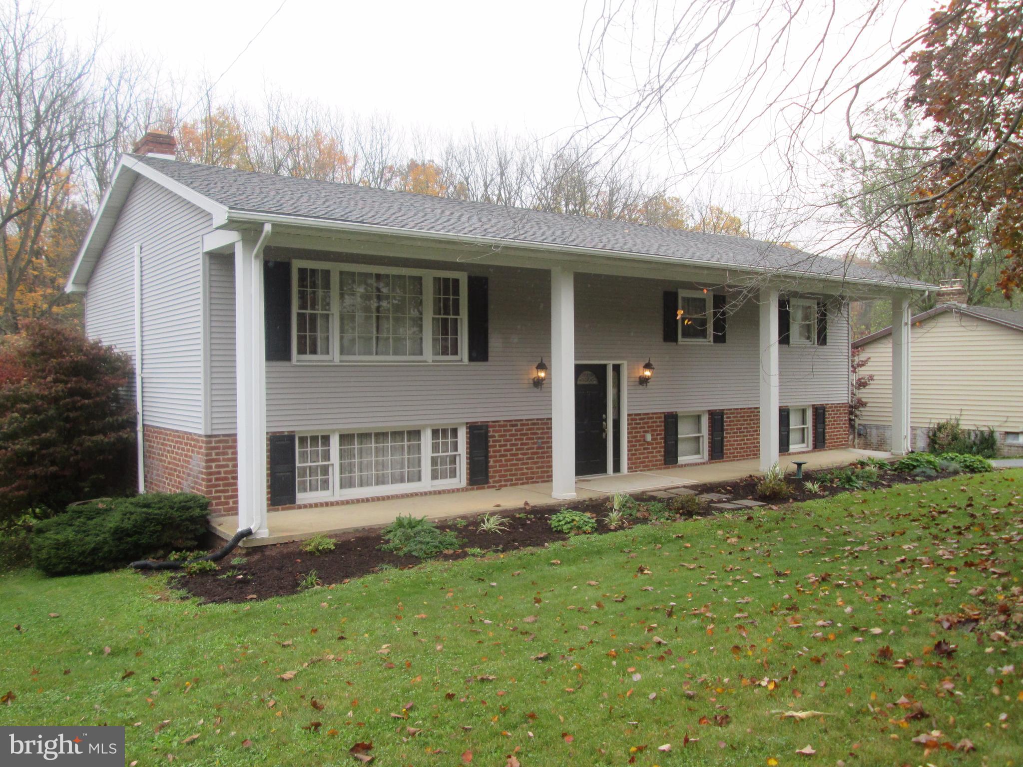 ARLINGTON PARK - Residential