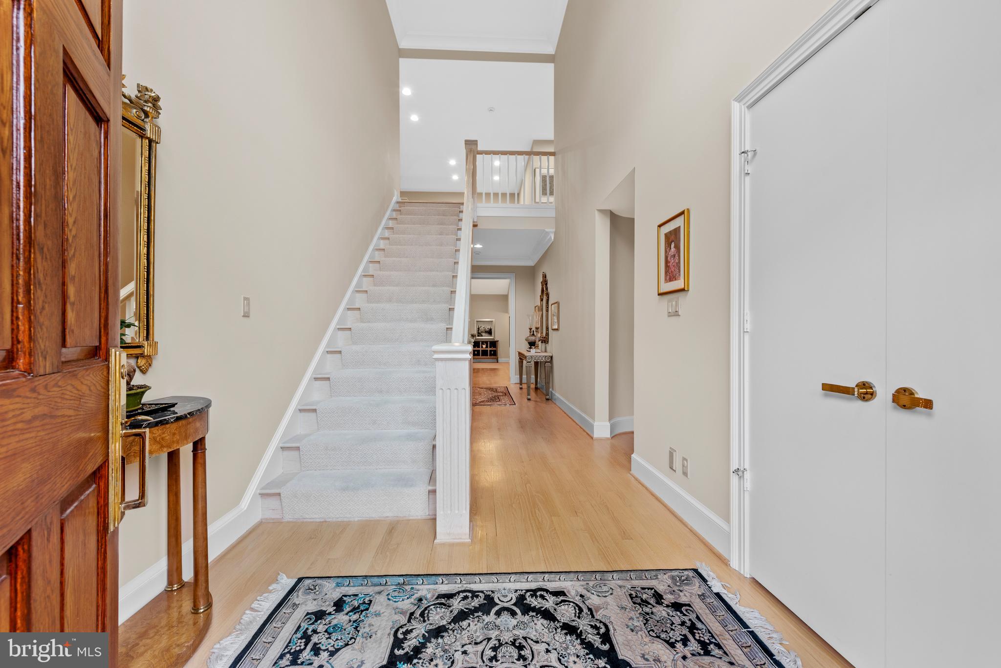 AVENEL - Residential