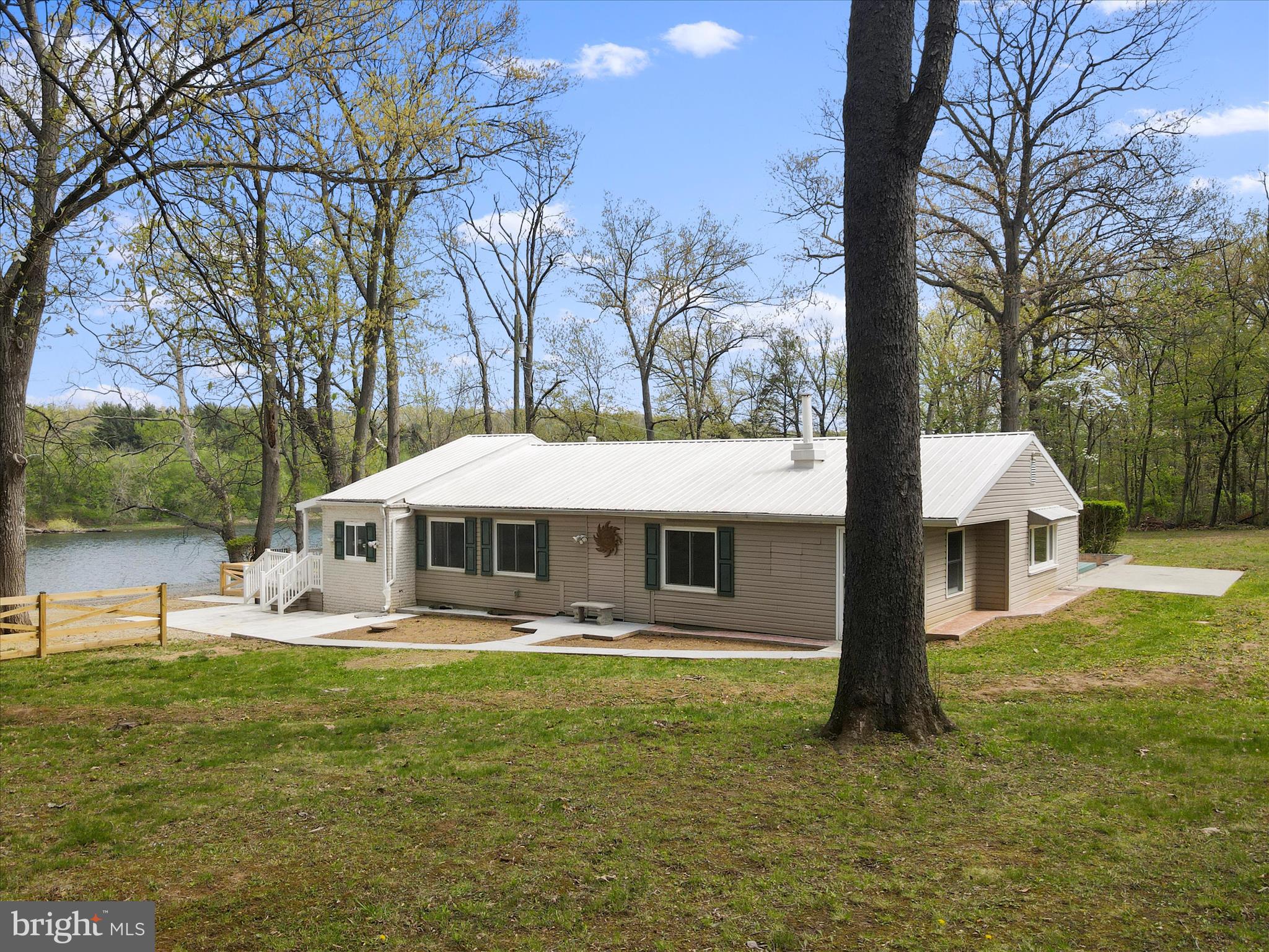 POTOMAC PARK ESTATES - Residential