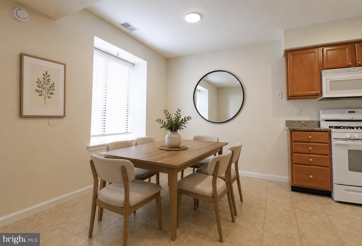 BROOKHAVEN - Residential