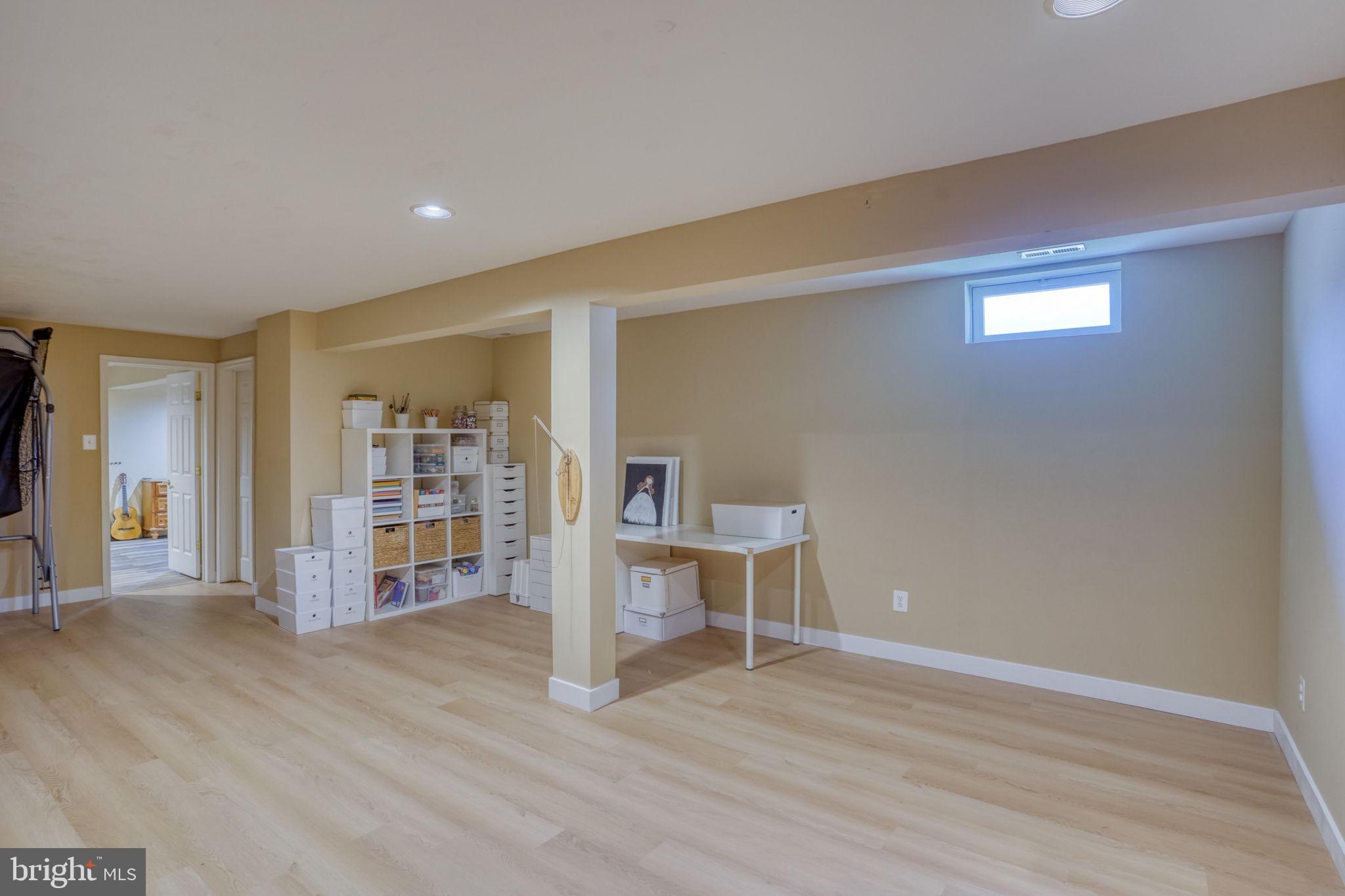 MEADOWS AT SHAWNEE - Residential