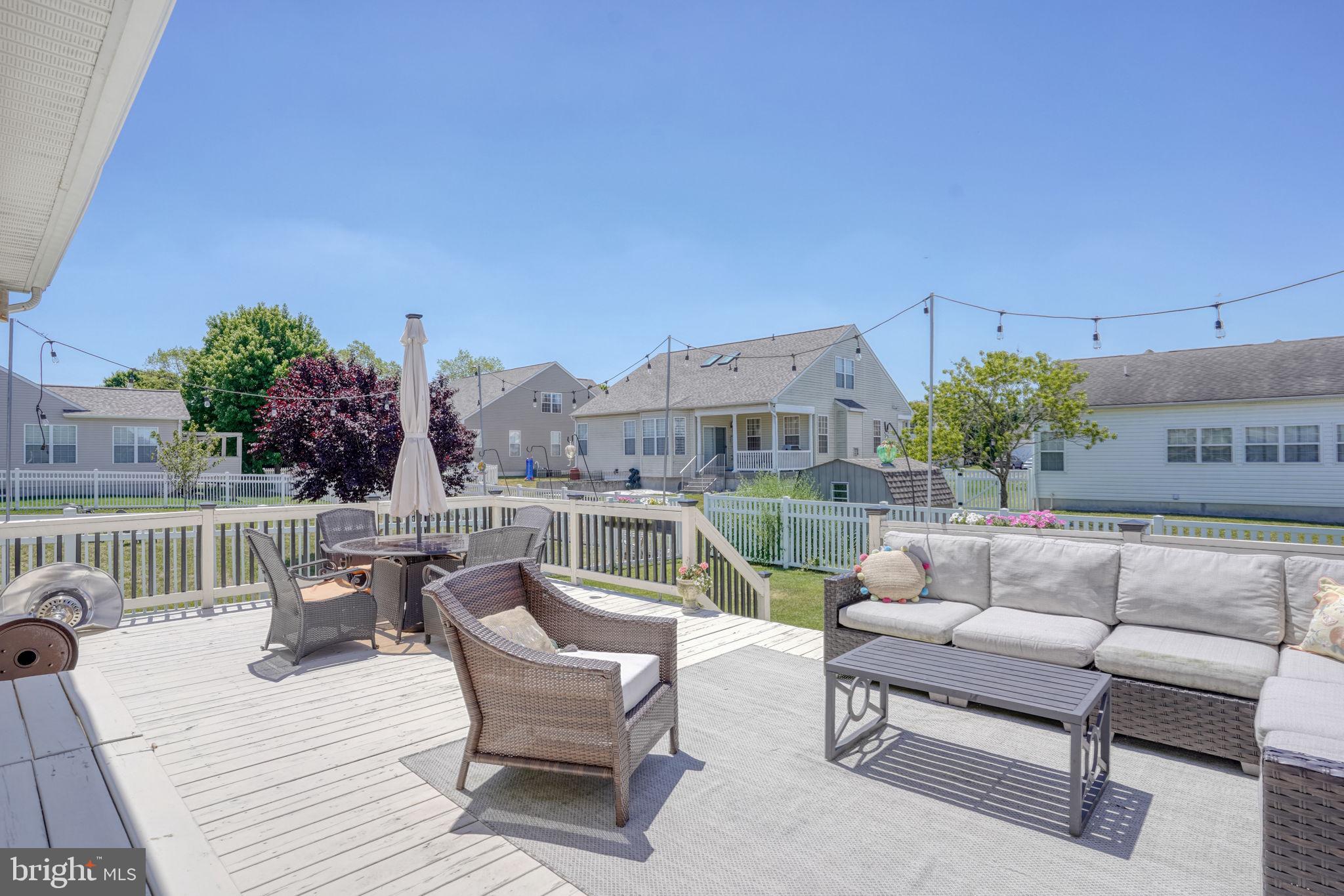 MEADOWS AT SHAWNEE - Residential
