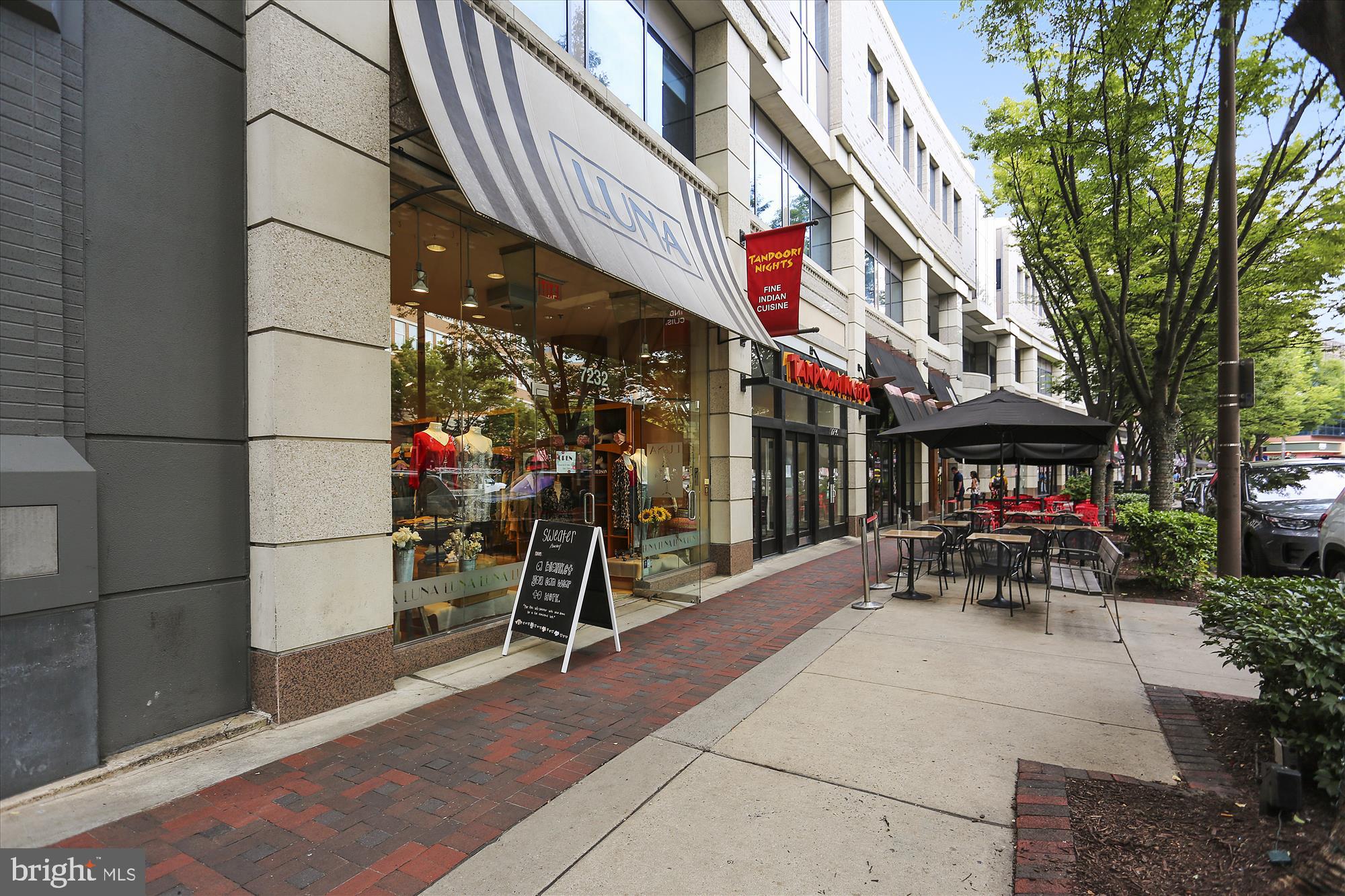 SUMNER VILLAGE - Residential Lease