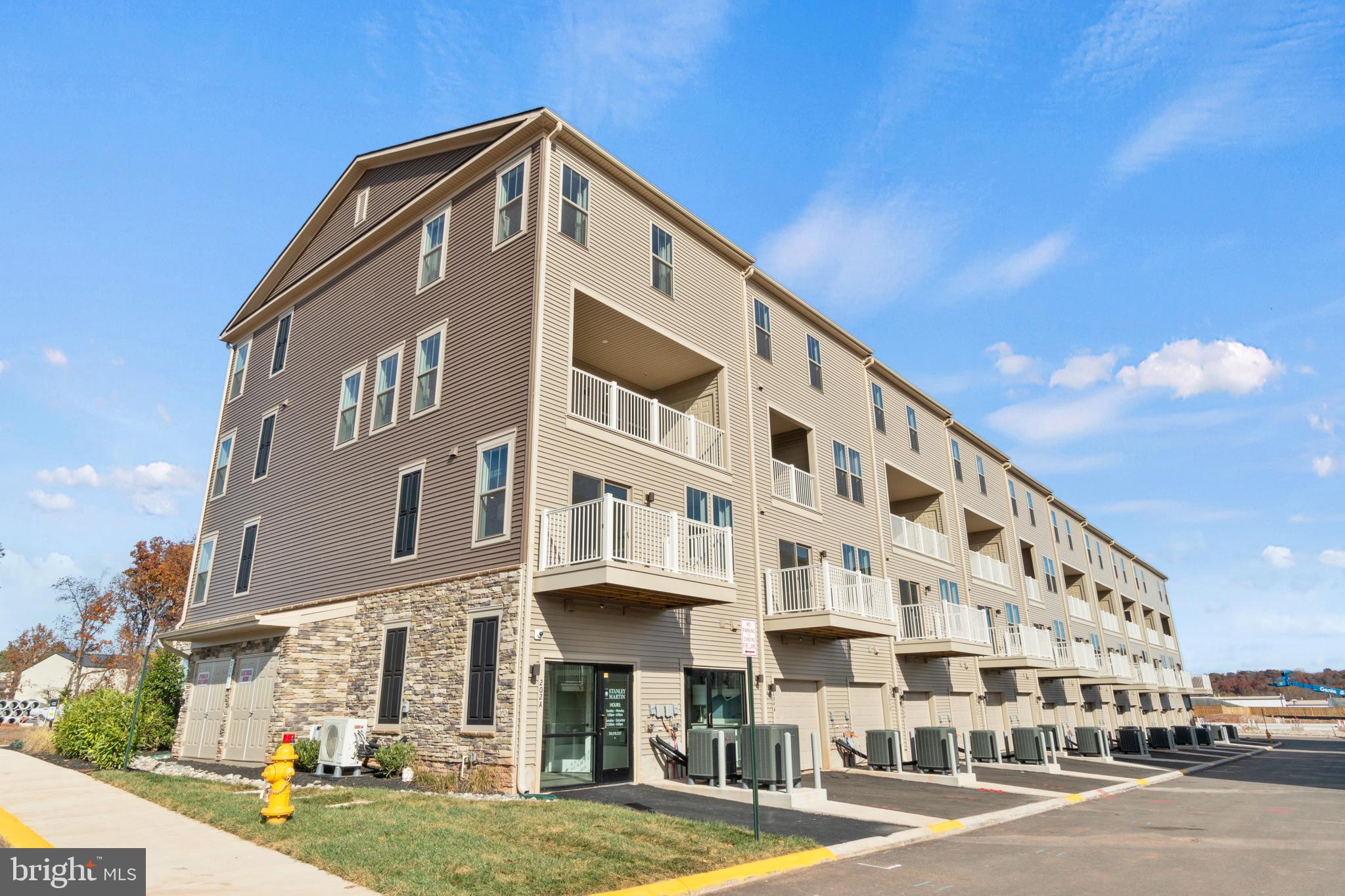 MANASSAS PARK VILLAGE - Residential