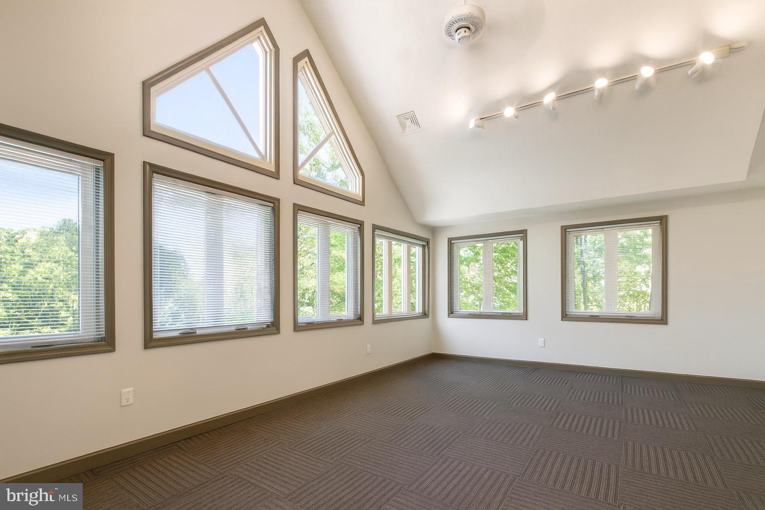 ROCK SPRING PROFESSIONAL CENTER - Commercial Sale