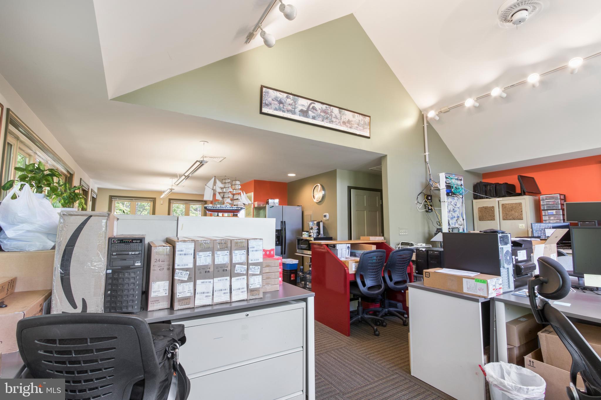 ROCK SPRING PROFESSIONAL CENTER - Commercial Sale