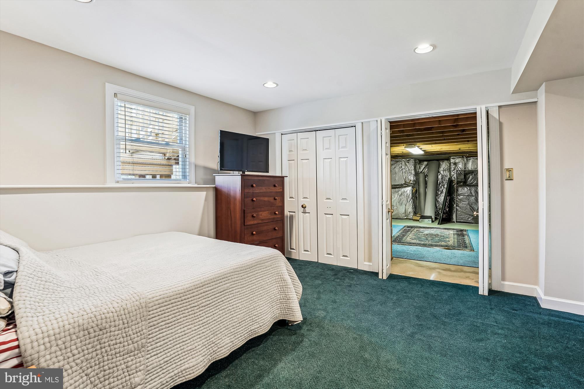 POPLAR TREE ESTATES - Residential