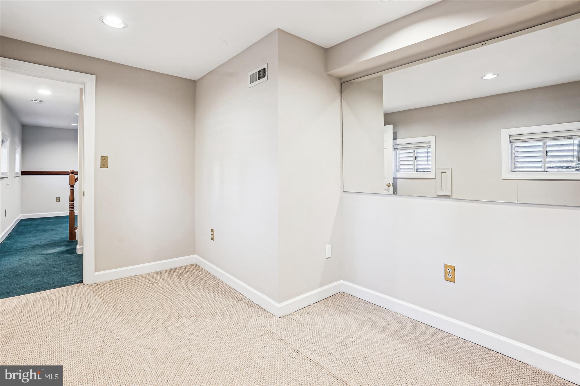 POPLAR TREE ESTATES - Residential