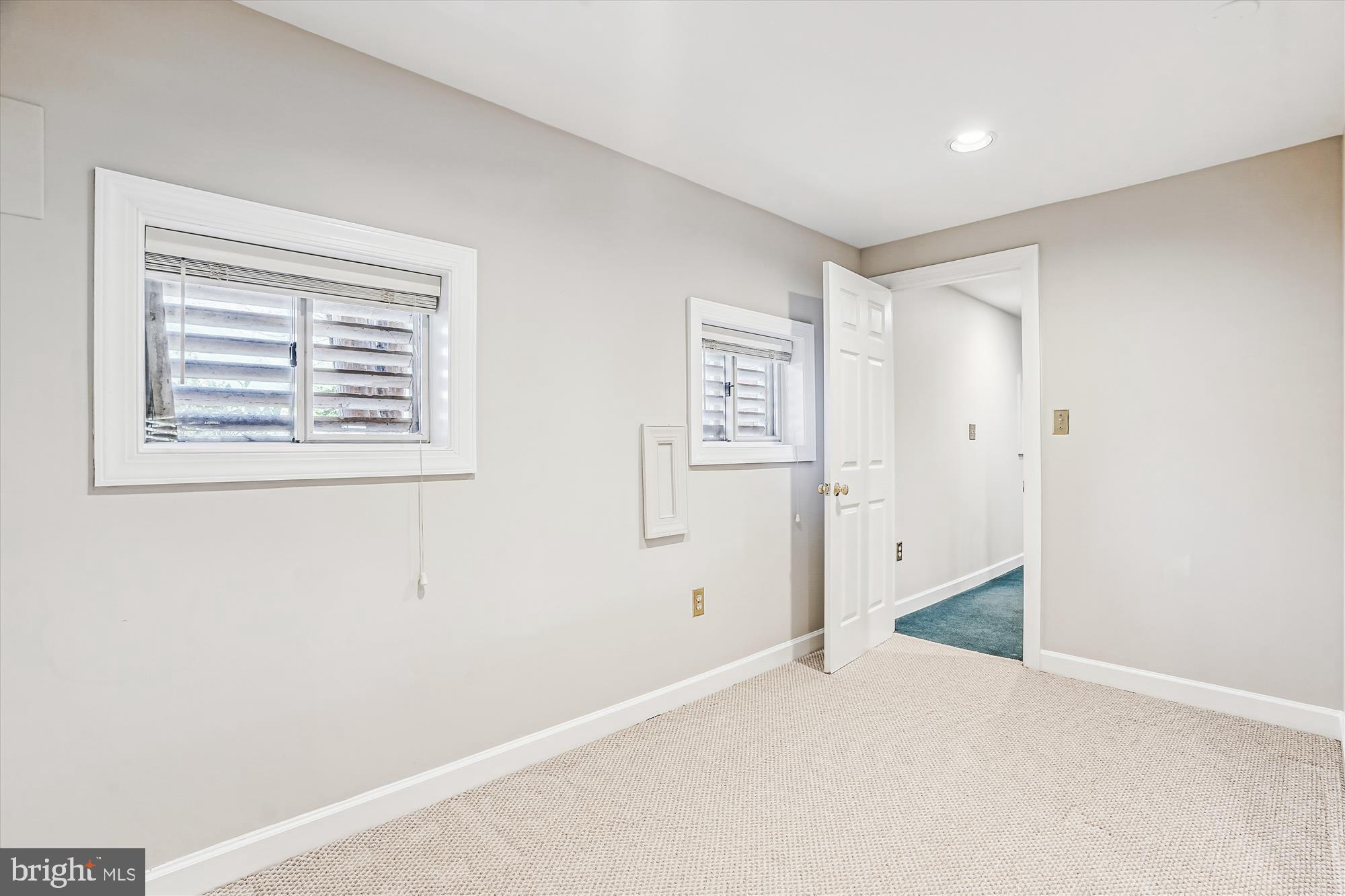 POPLAR TREE ESTATES - Residential
