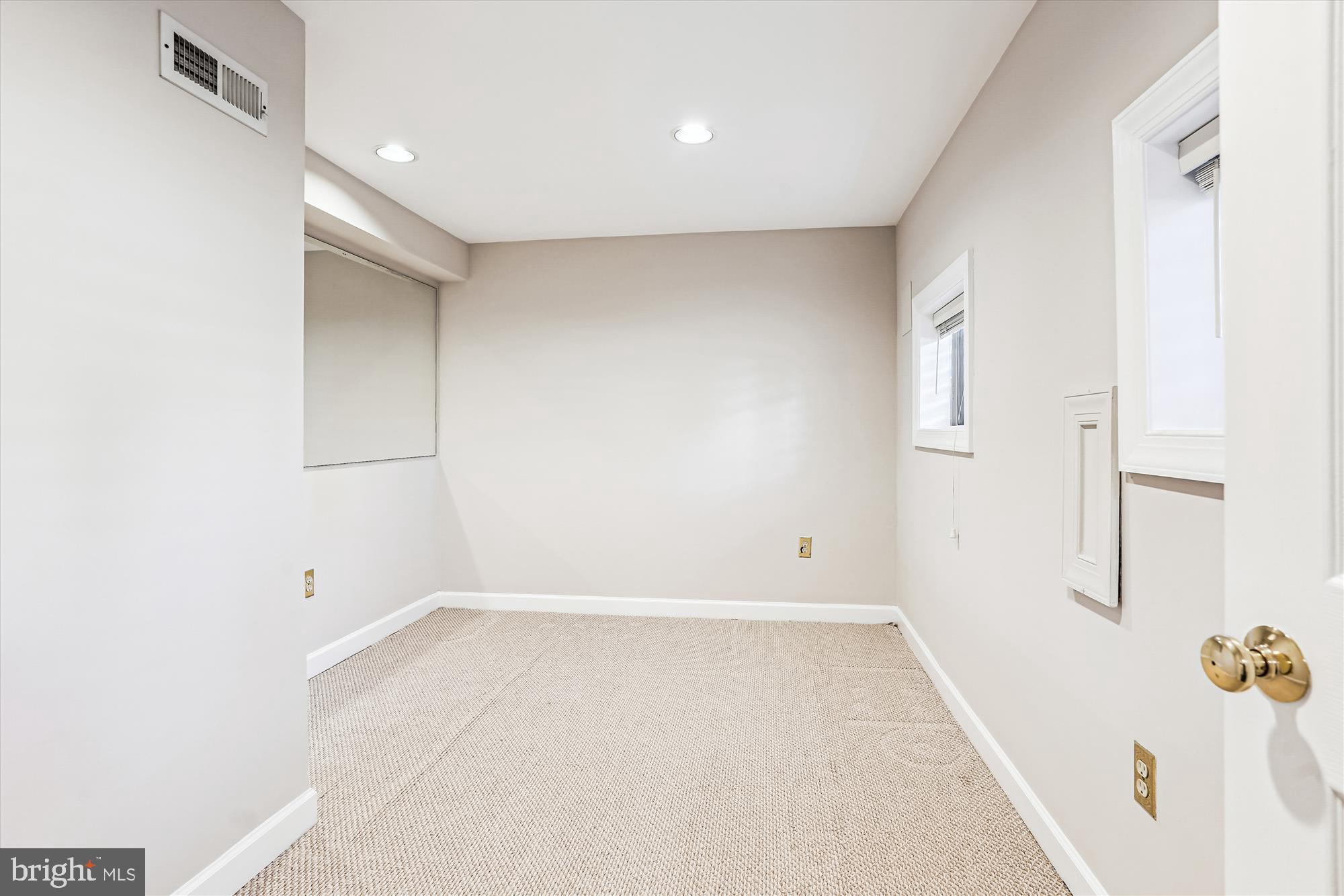 POPLAR TREE ESTATES - Residential