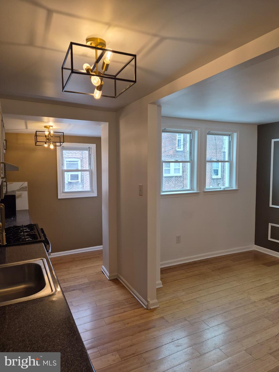 PHILADELPHIA (SOUTHWEST) - Residential