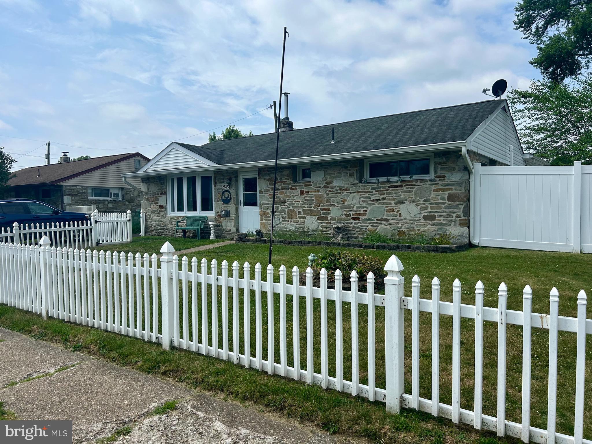 LAUREL BEND - Residential