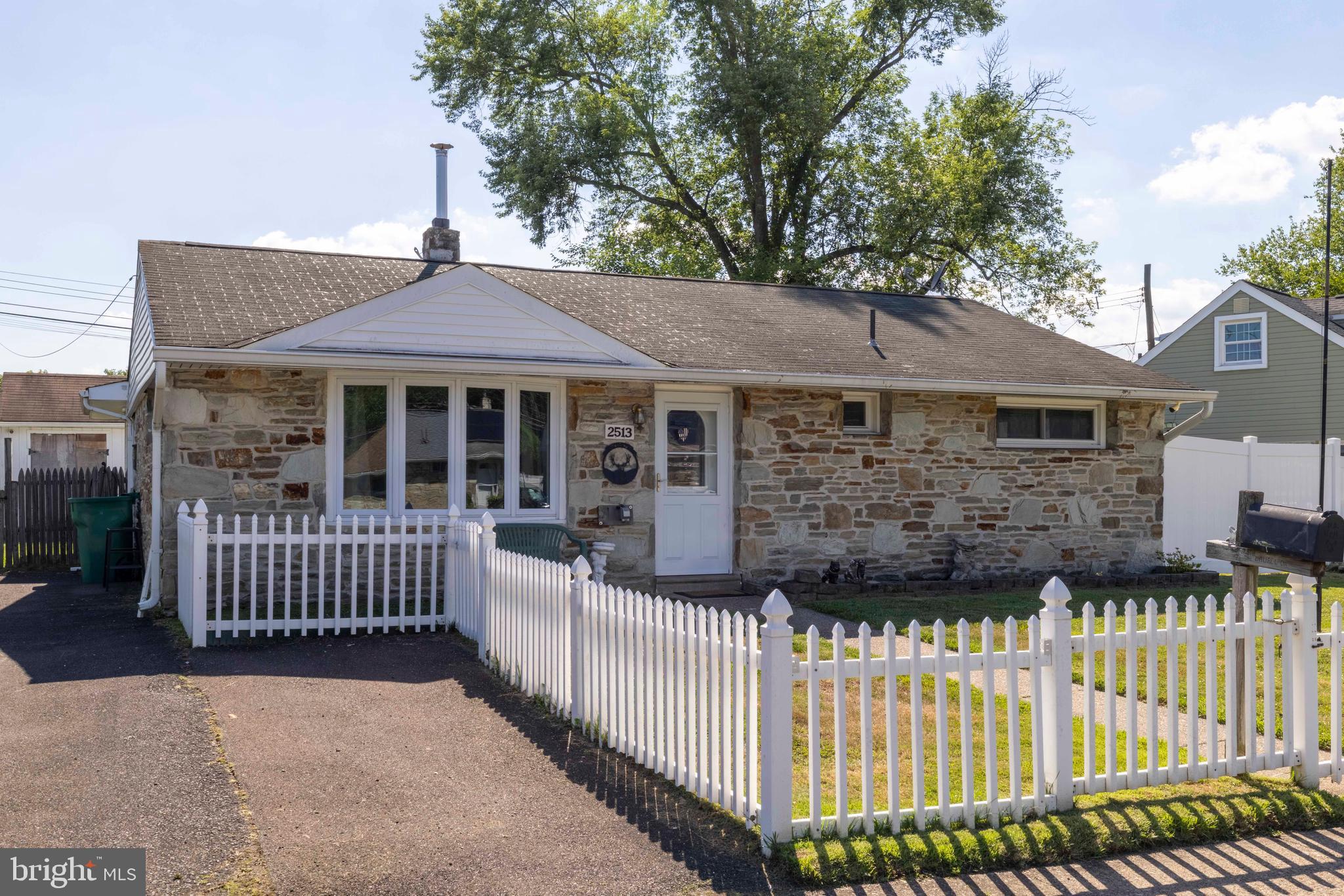 LAUREL BEND - Residential