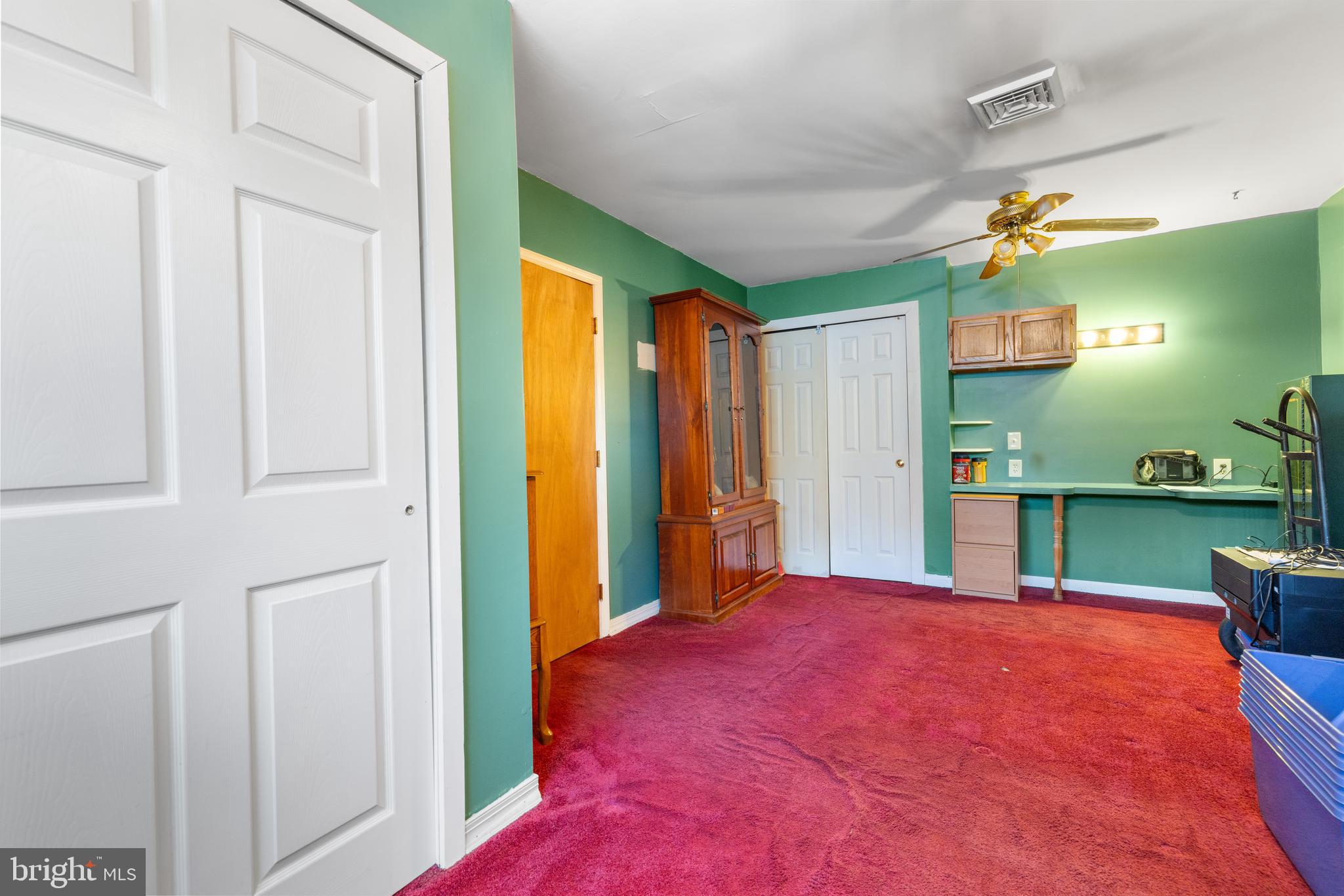 LAUREL BEND - Residential