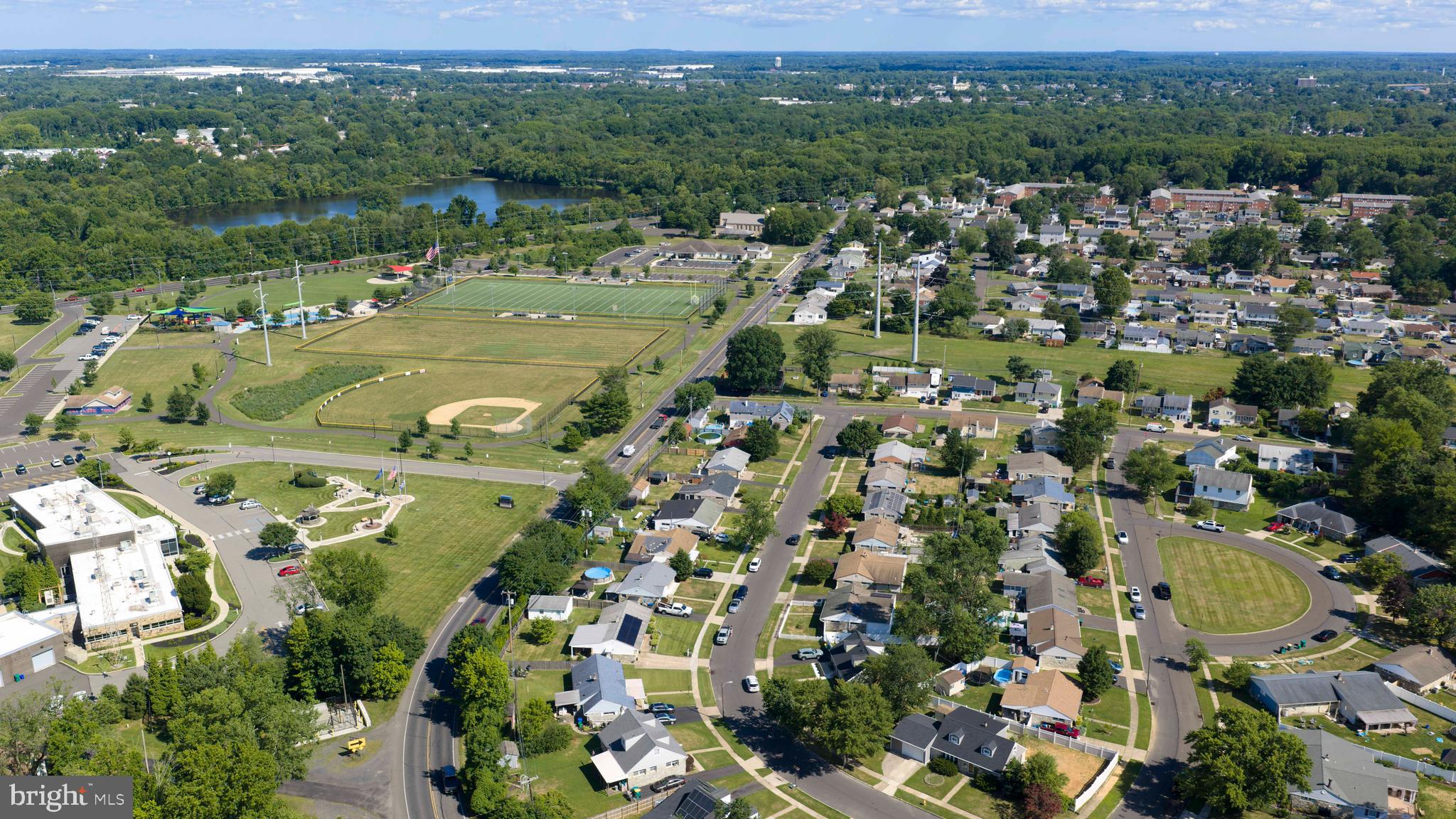 LAUREL BEND - Residential