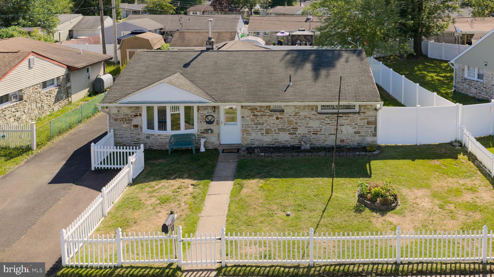 LAUREL BEND - Residential