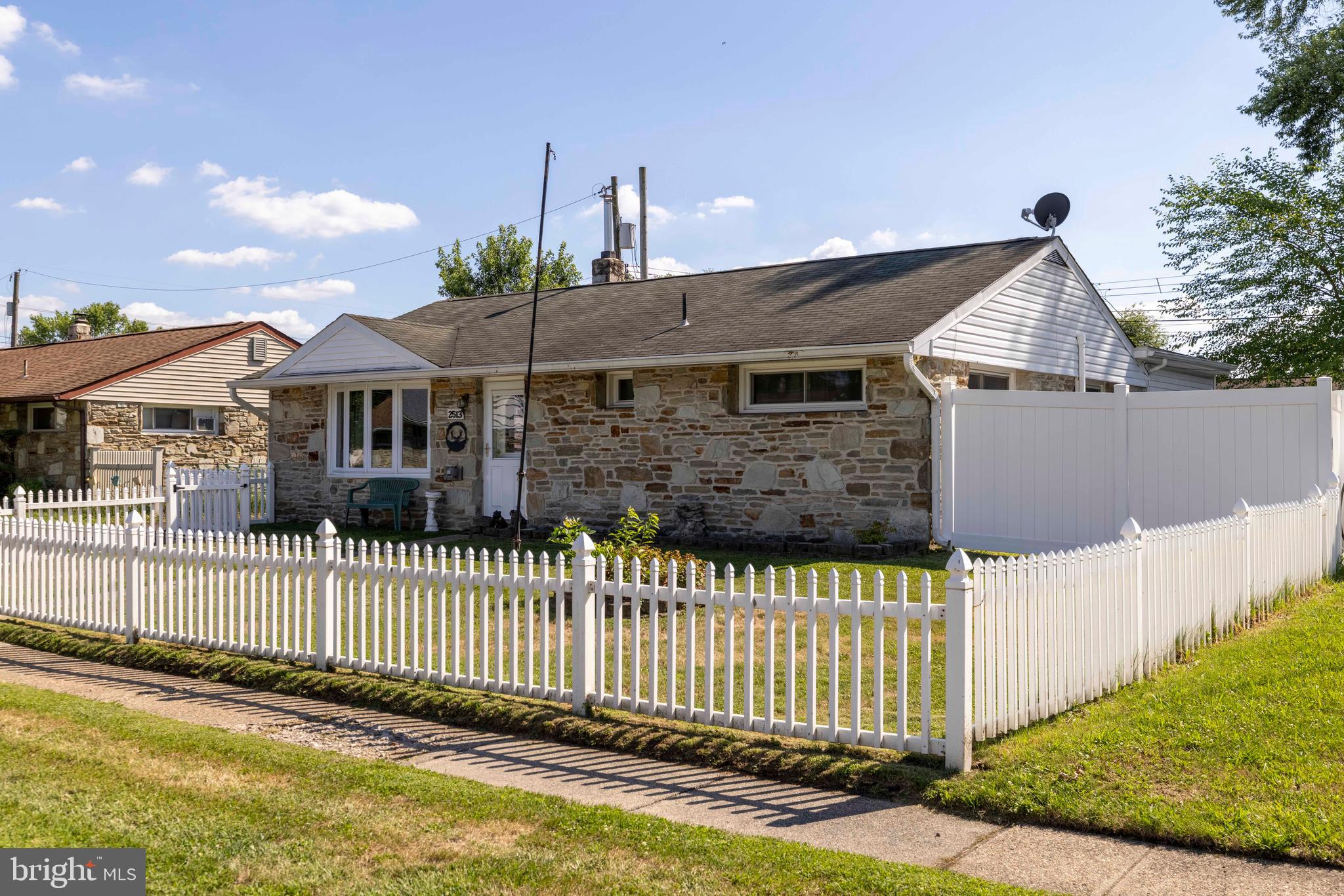LAUREL BEND - Residential