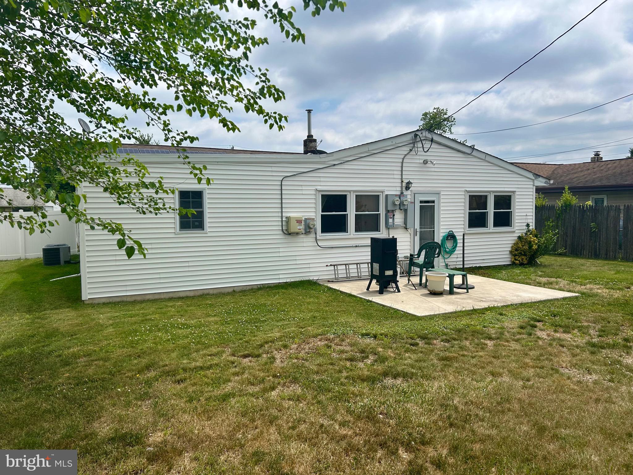 LAUREL BEND - Residential