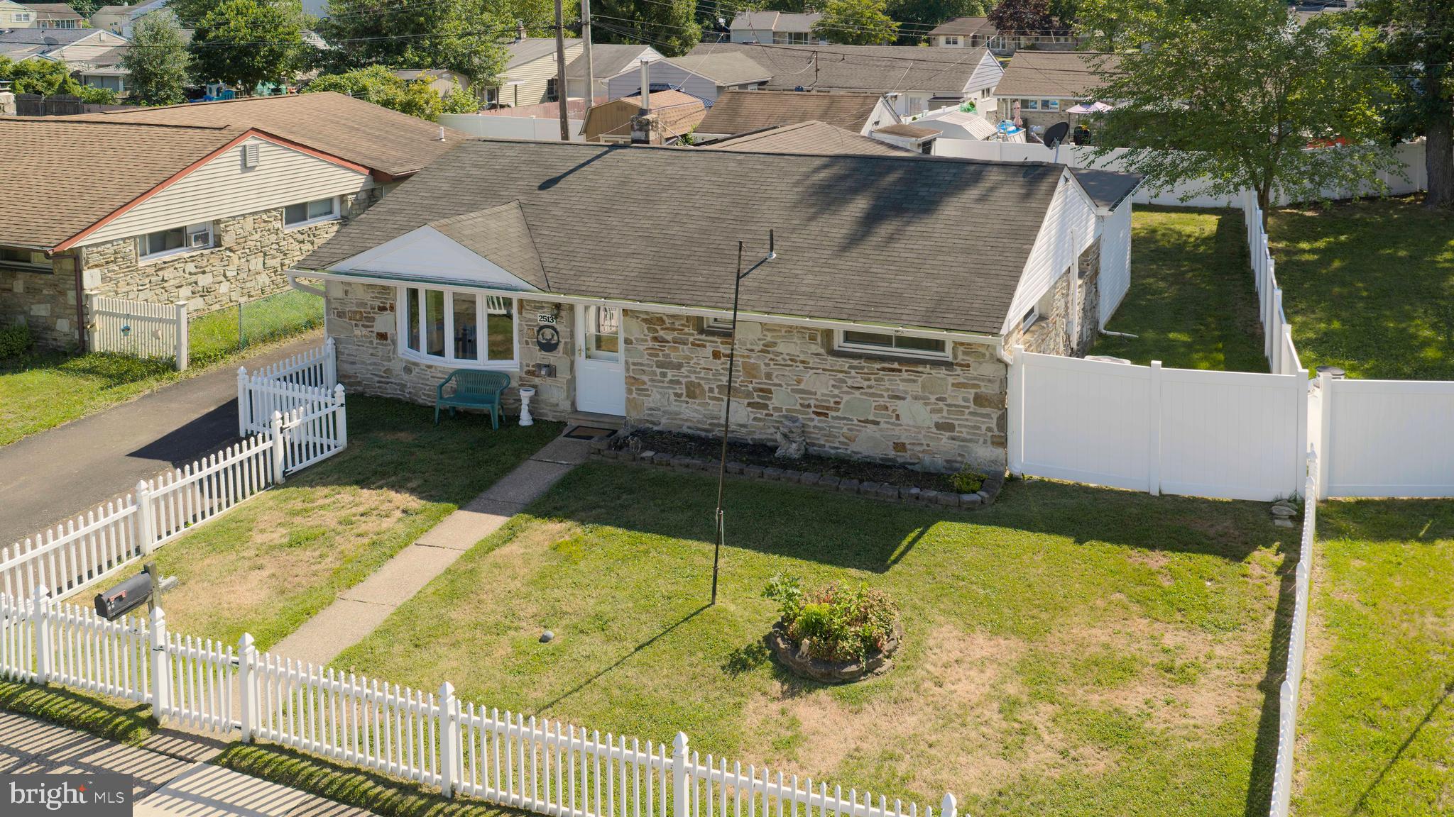 LAUREL BEND - Residential