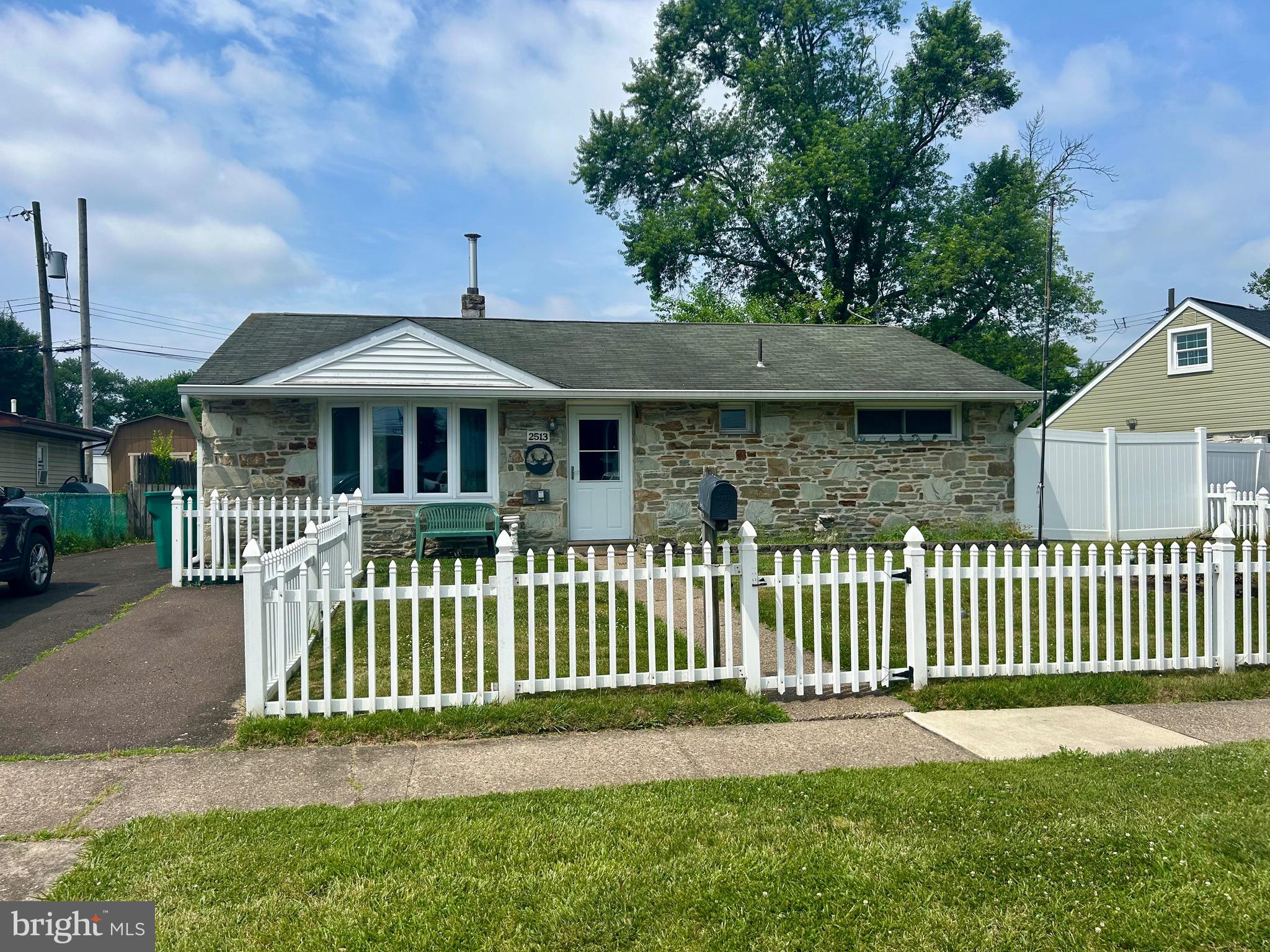 LAUREL BEND - Residential