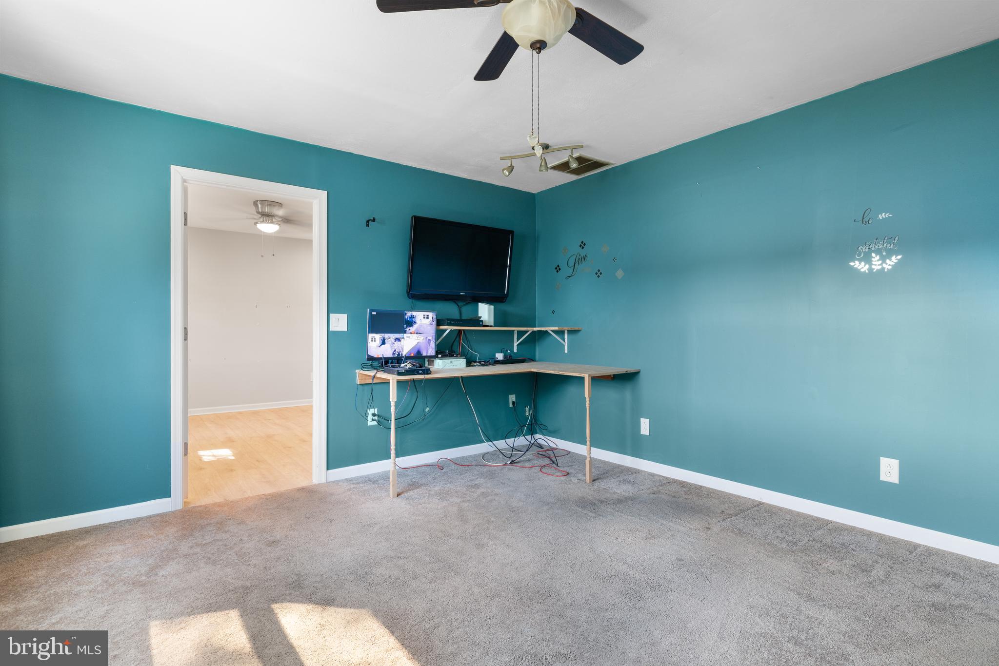 LAUREL BEND - Residential
