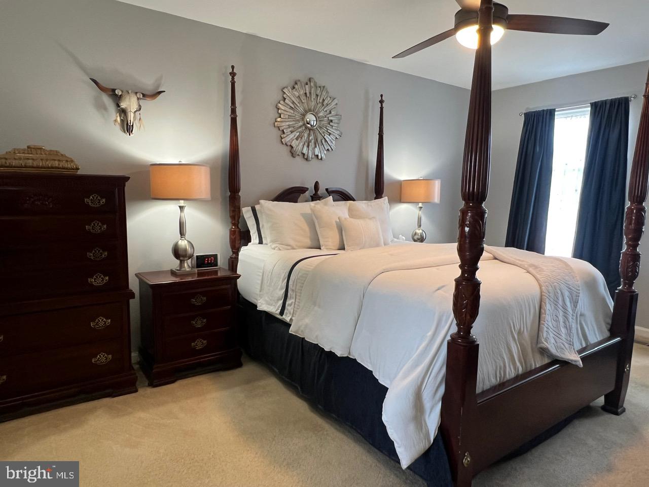 THE VILLAGE OF WASHINGTON TRAIL - Residential