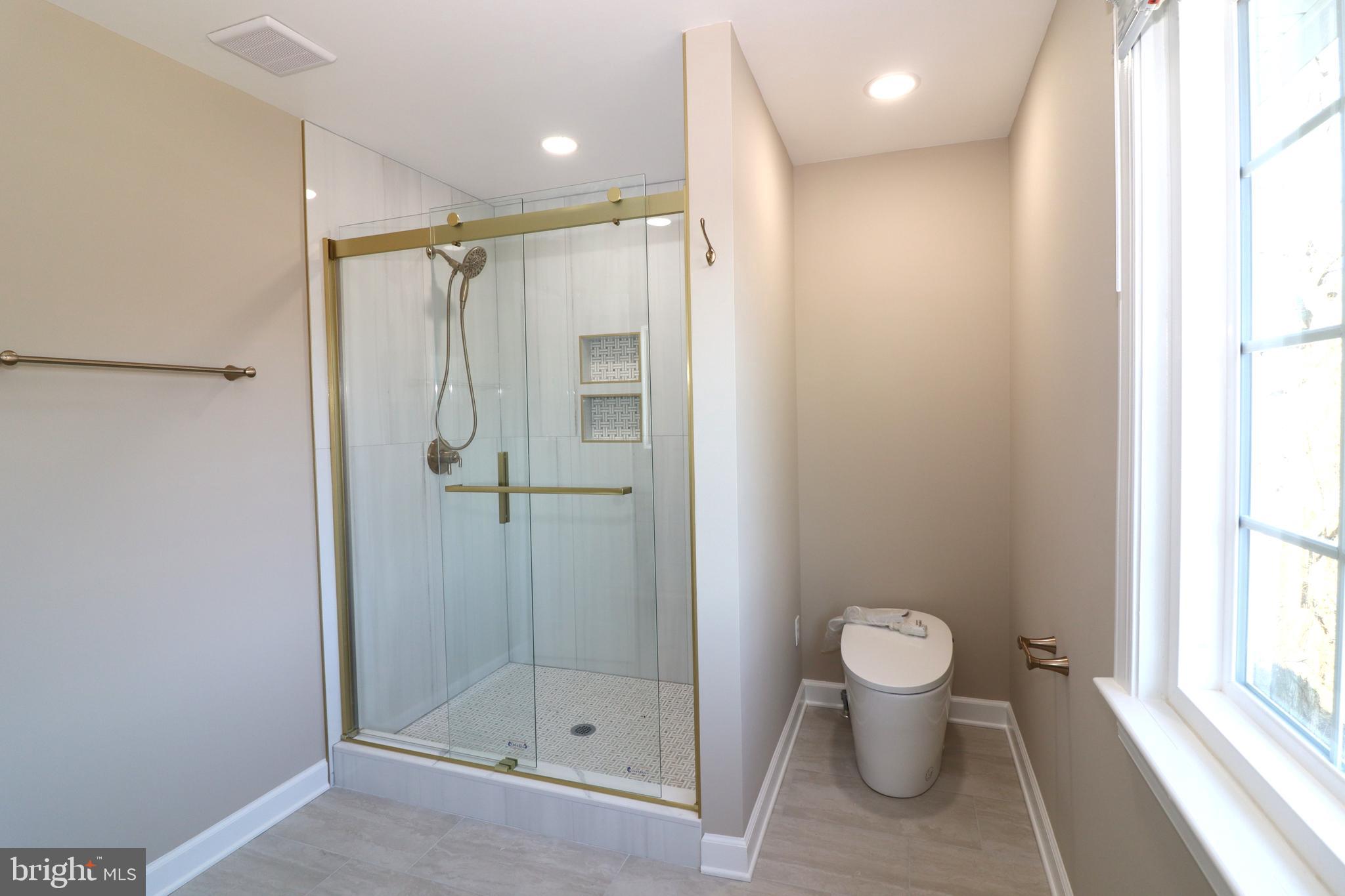 WALNUT HEIGHTS - Residential