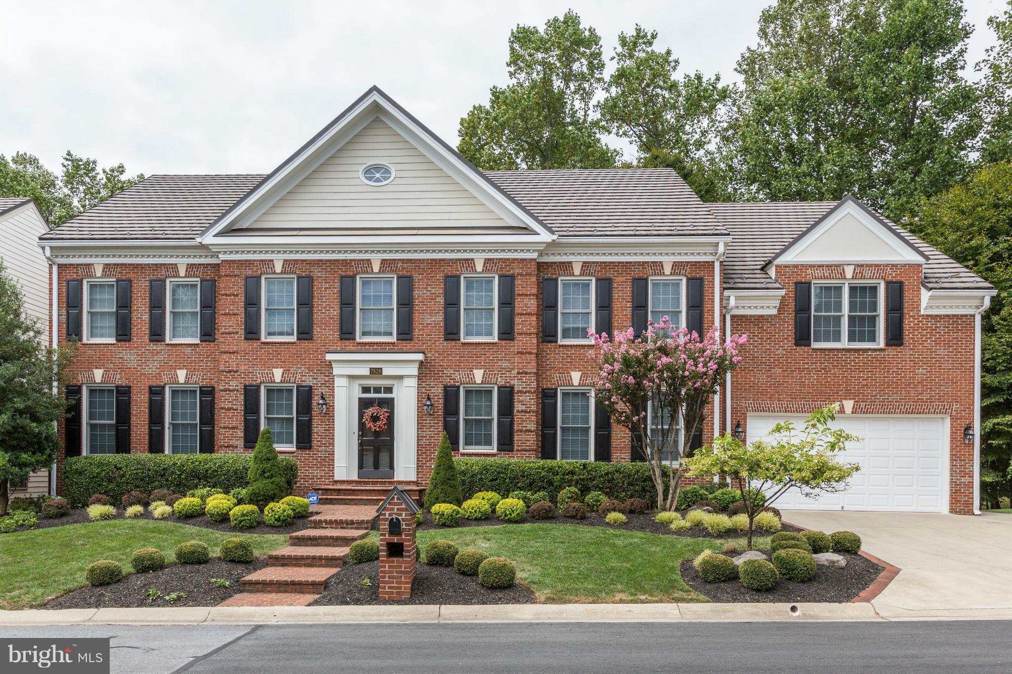 RIVER FALLS - Residential