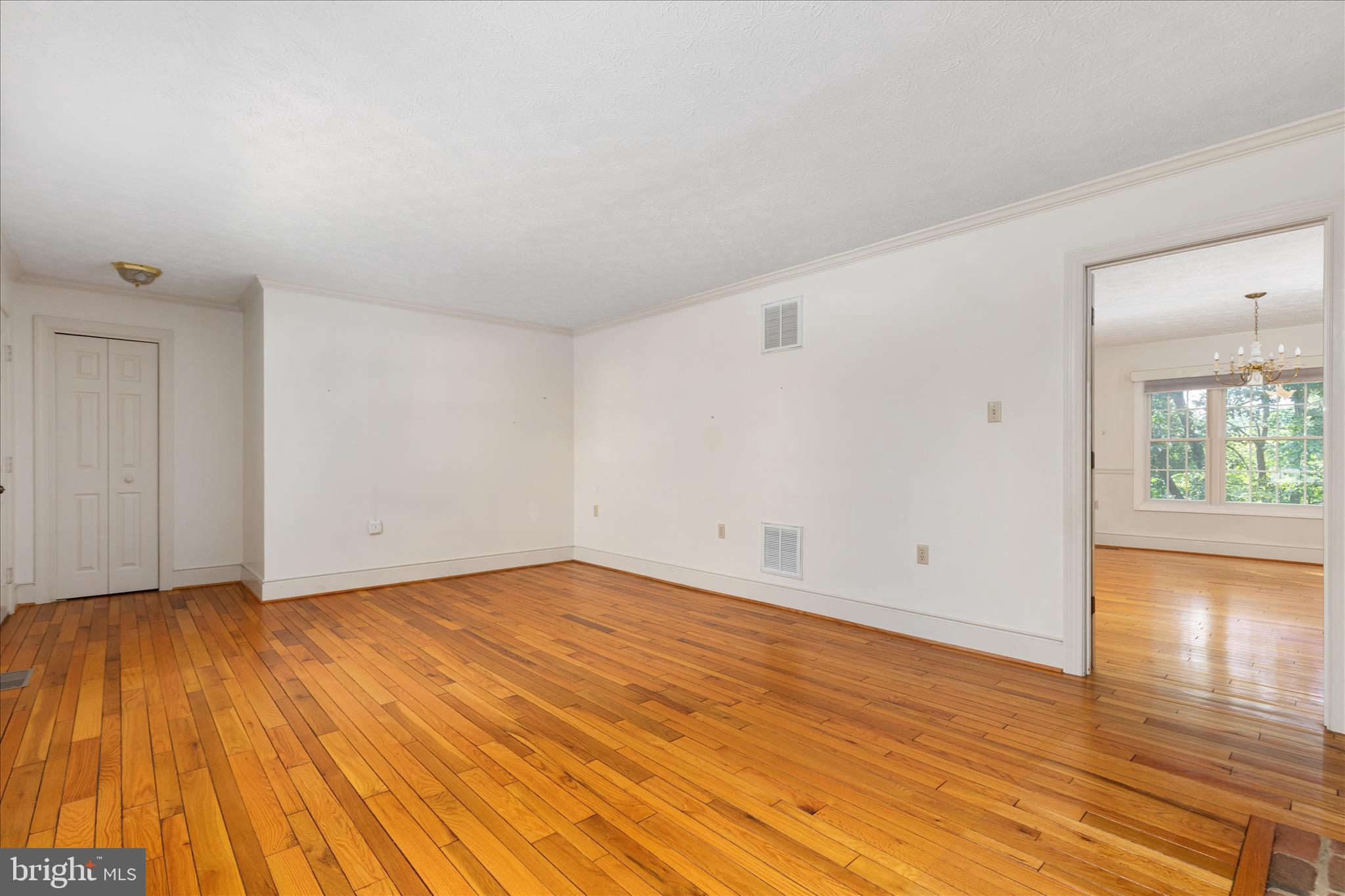 BRADDOCK HILLS ESTATES - Residential