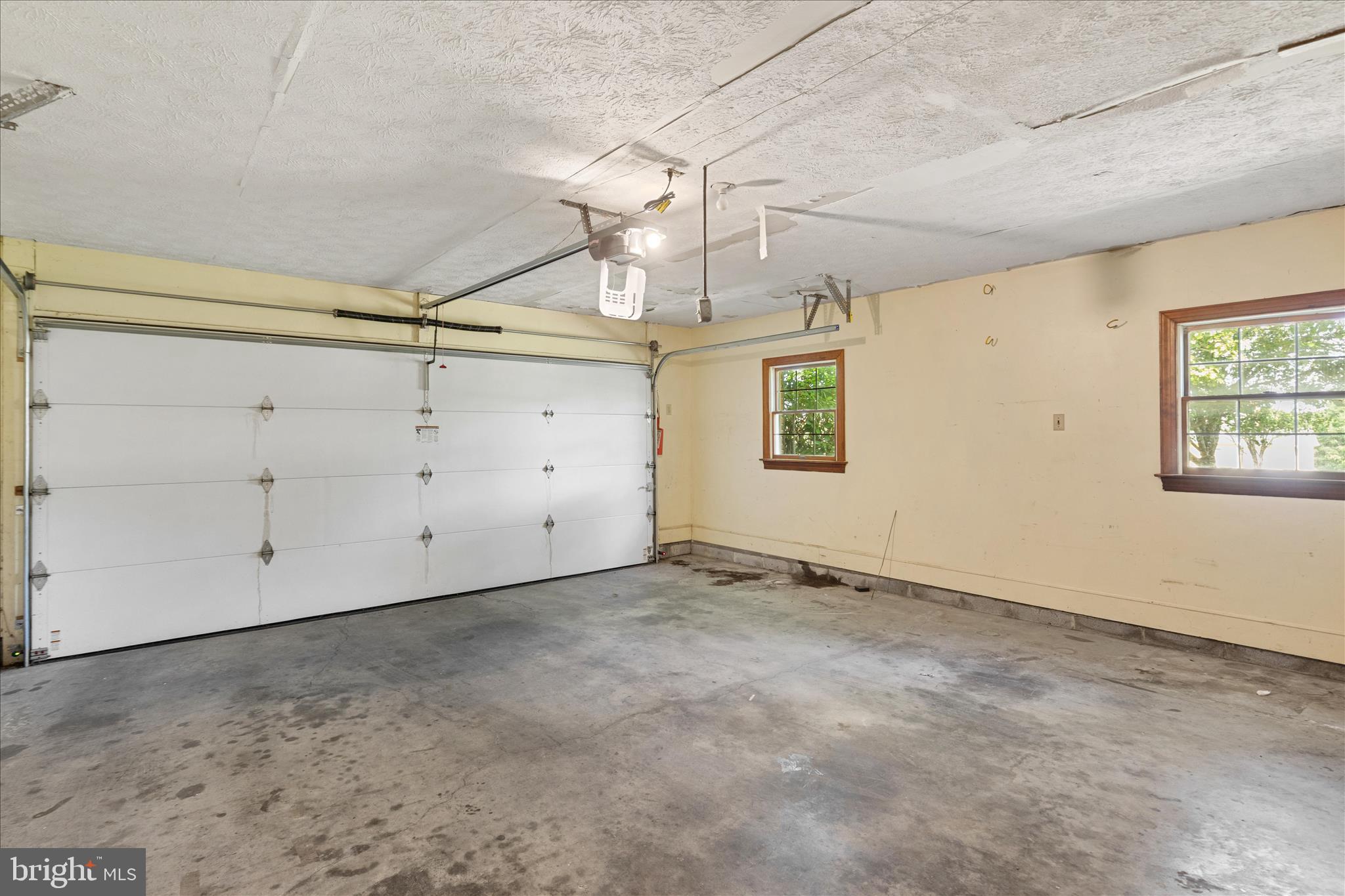 BRADDOCK HILLS ESTATES - Residential