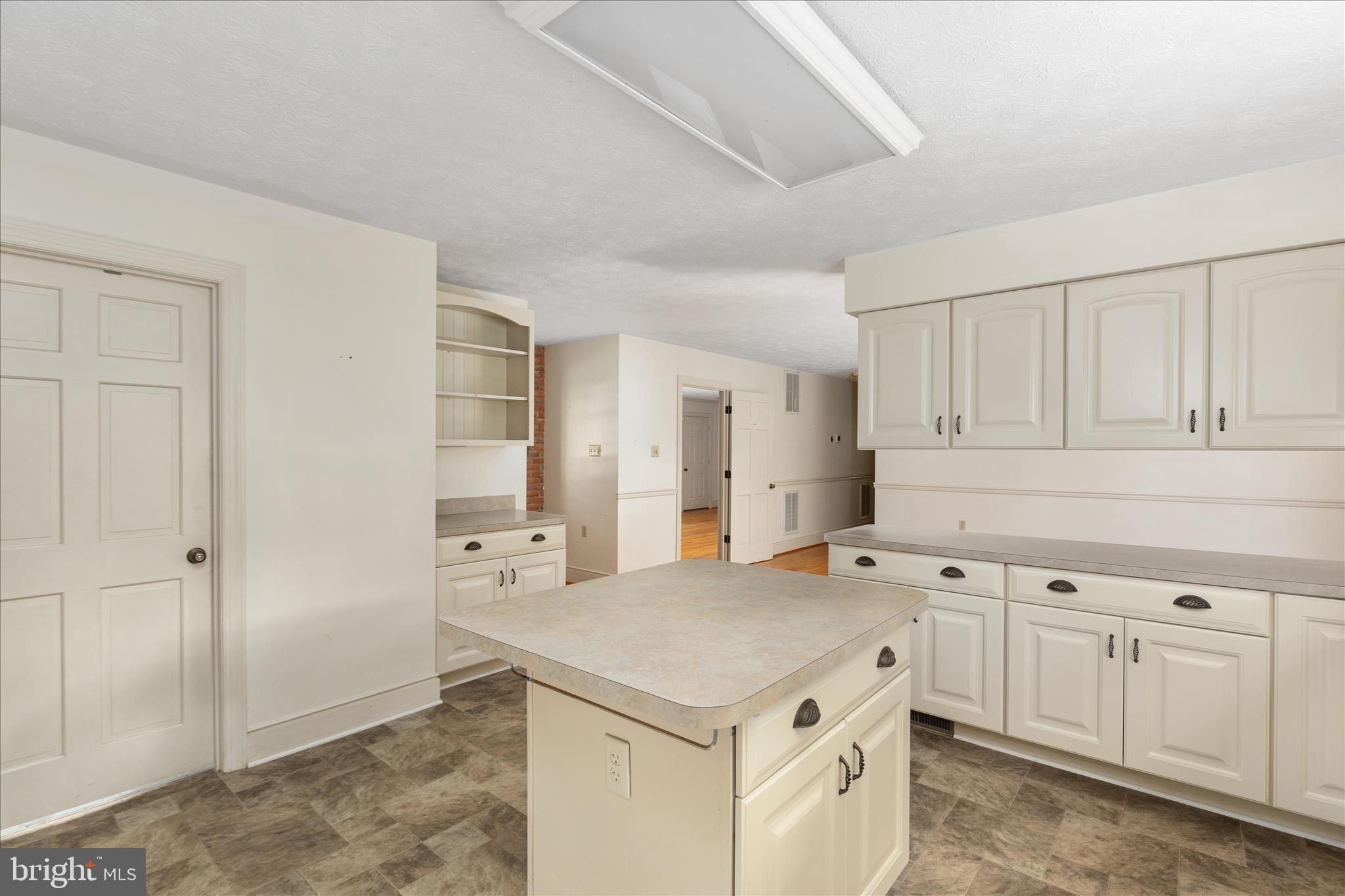 BRADDOCK HILLS ESTATES - Residential