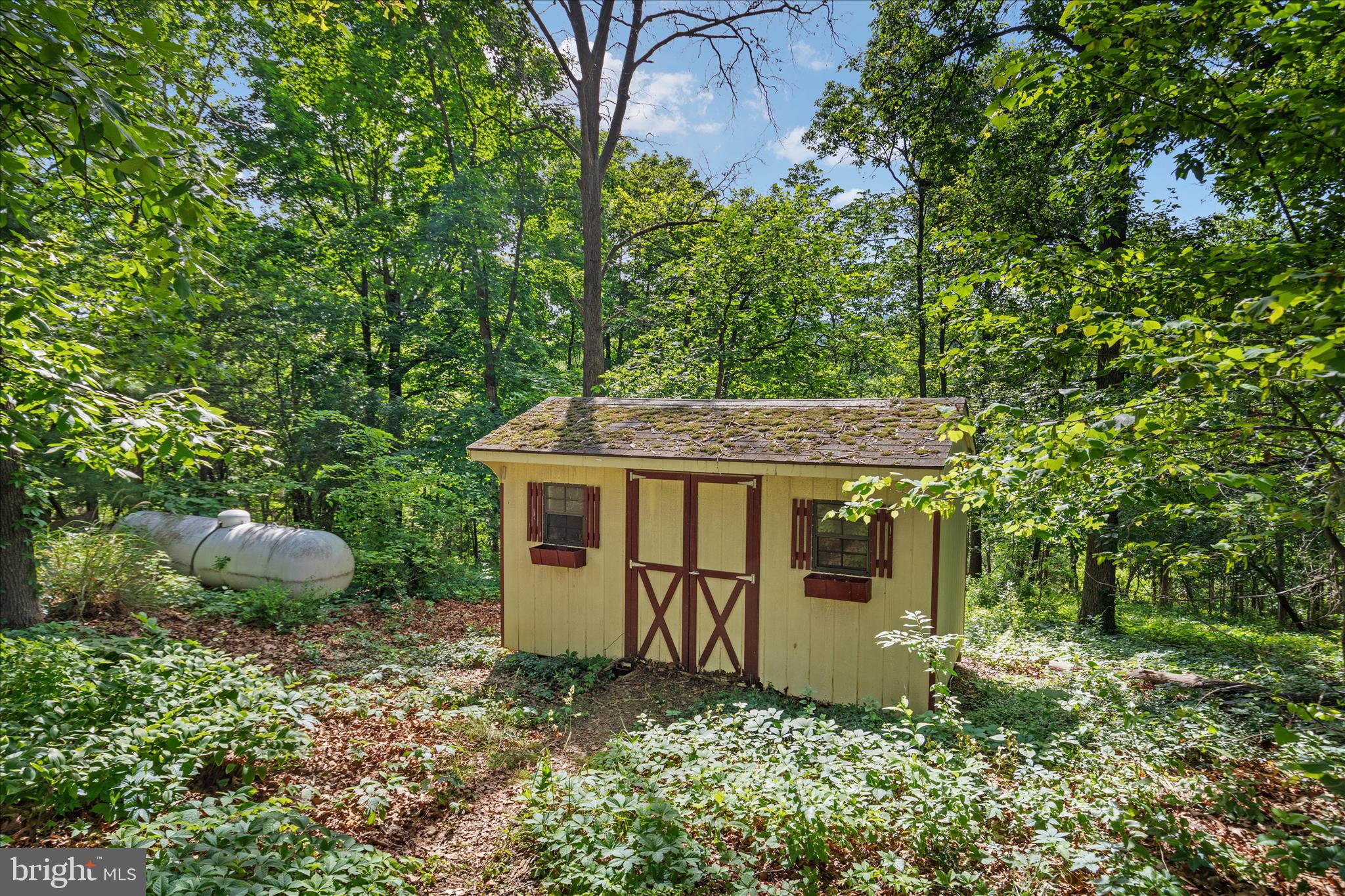 BRADDOCK HILLS ESTATES - Residential