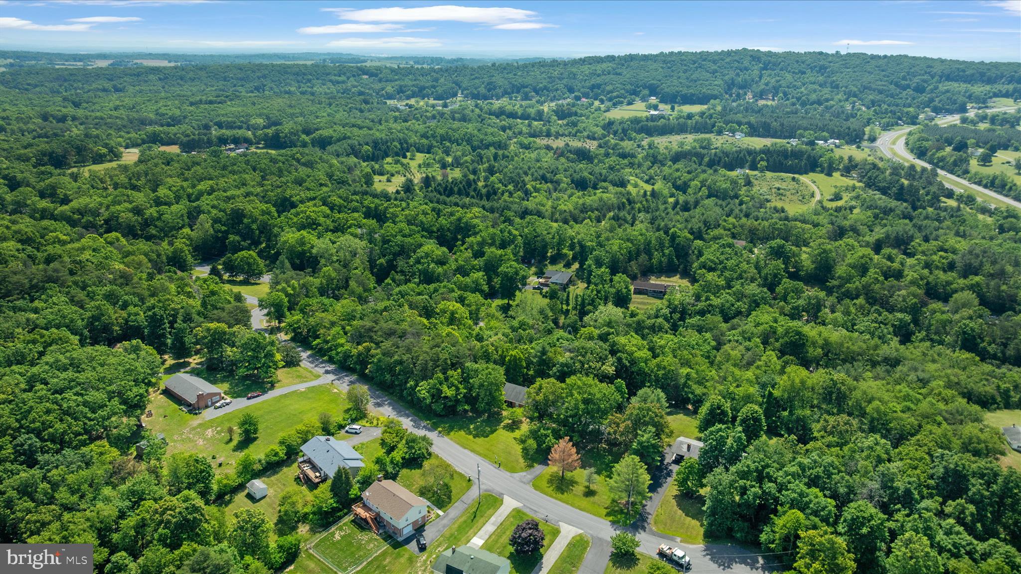 BRADDOCK HILLS ESTATES - Residential