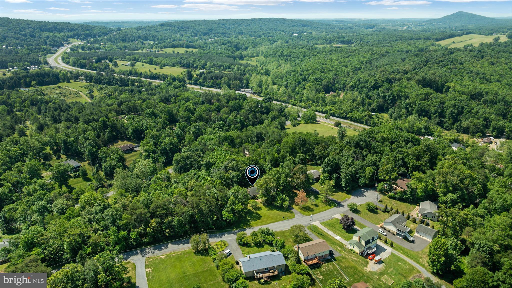 BRADDOCK HILLS ESTATES - Residential