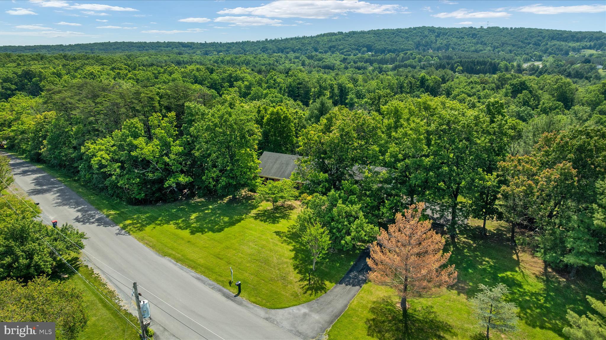 BRADDOCK HILLS ESTATES - Residential