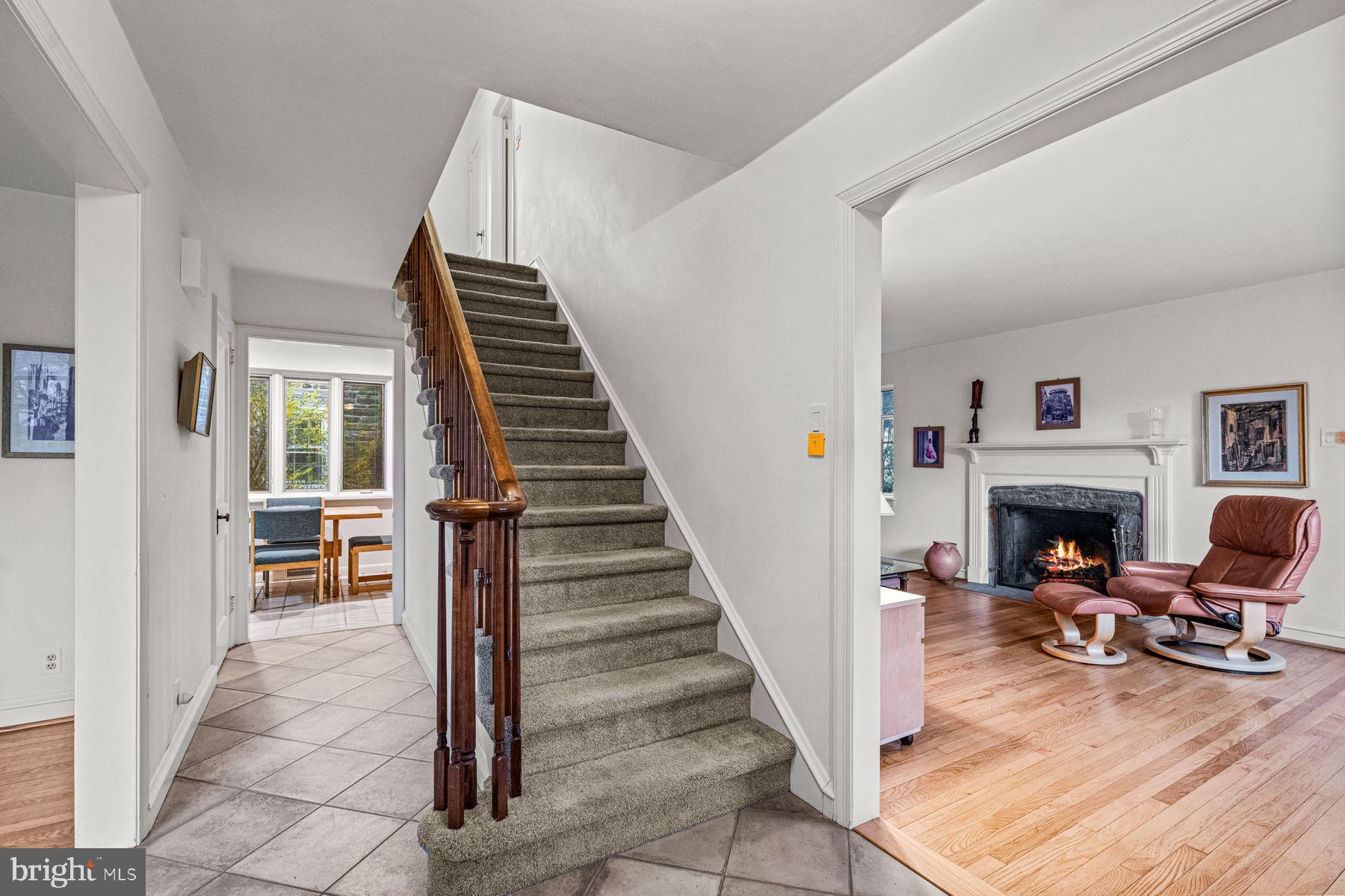COLLEGE PARK - Residential