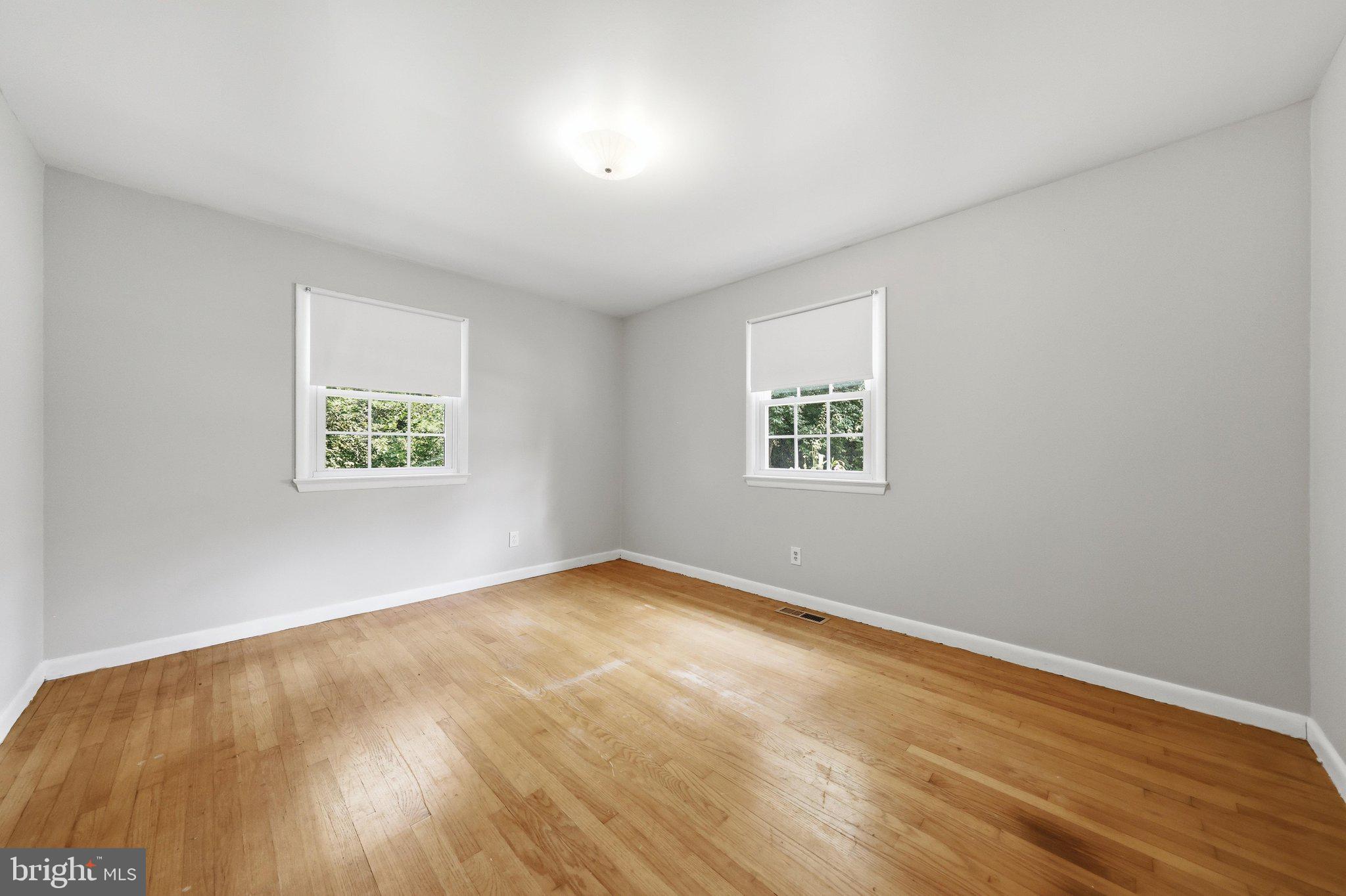 SKYLINE ESTATES - Residential