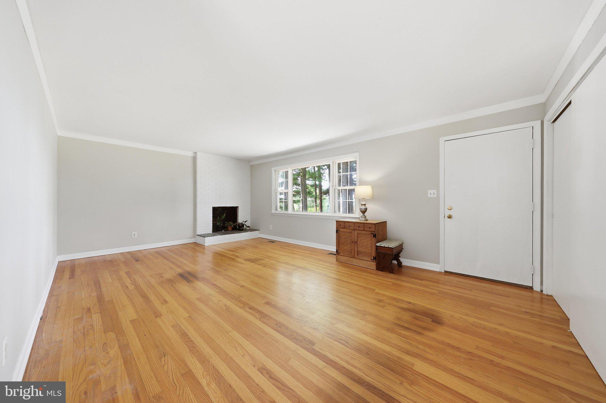 SKYLINE ESTATES - Residential