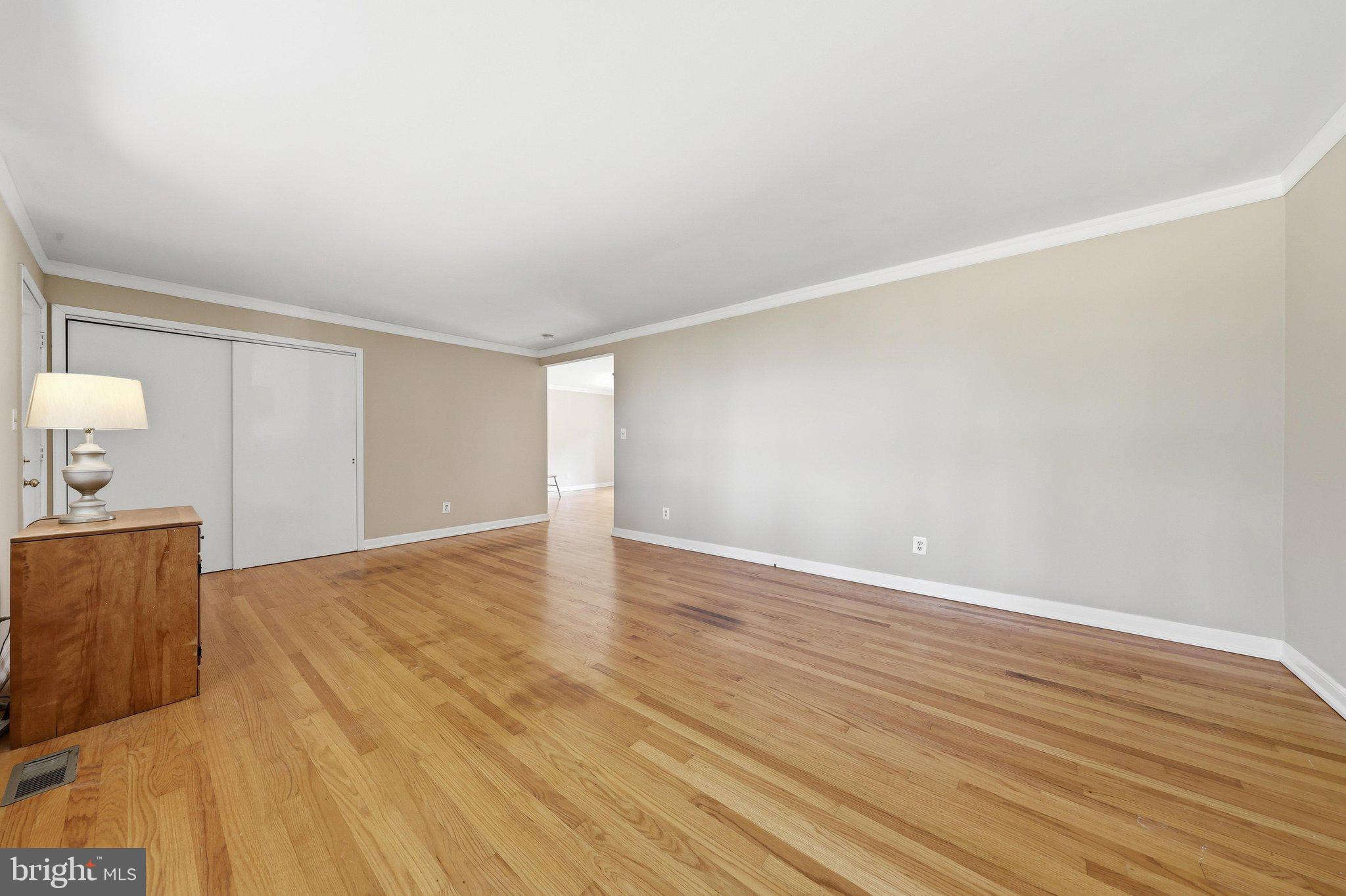 SKYLINE ESTATES - Residential
