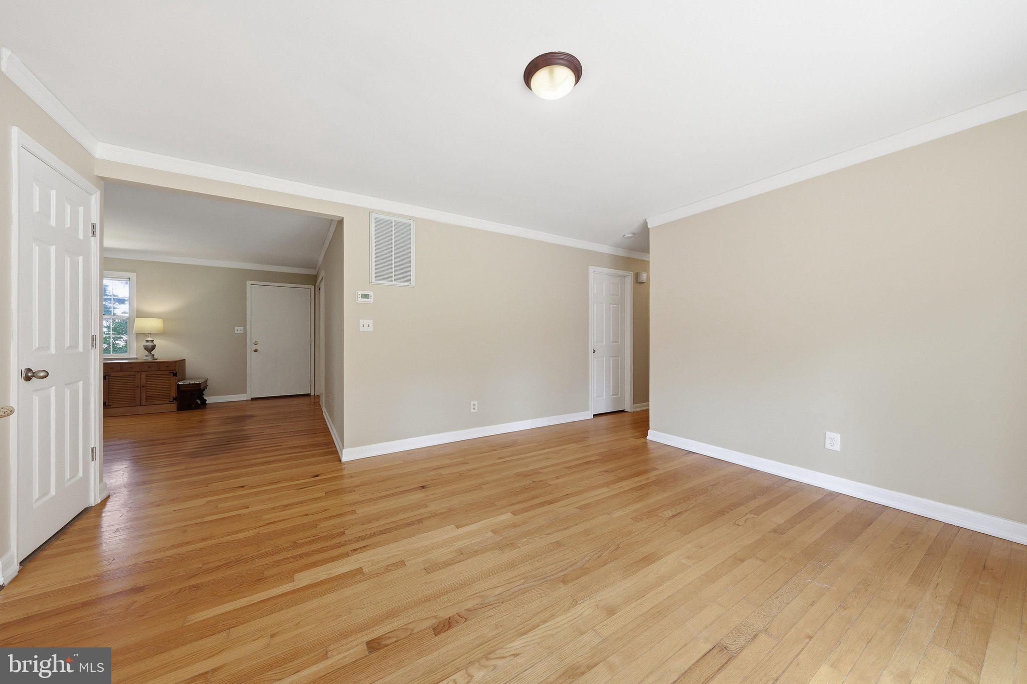 SKYLINE ESTATES - Residential