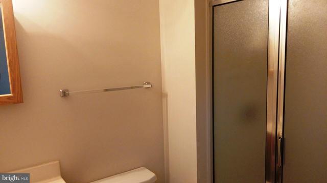 HUNTING QUARTERS - Residential Lease