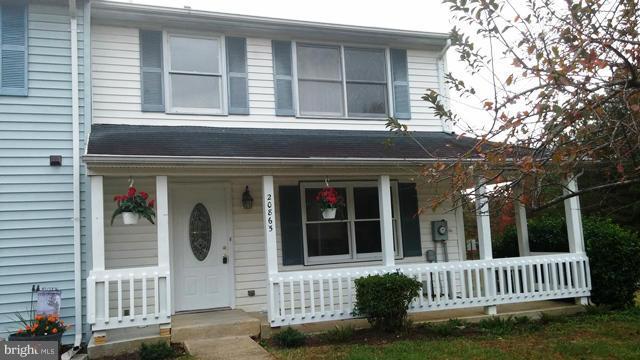HUNTING QUARTERS - Residential Lease