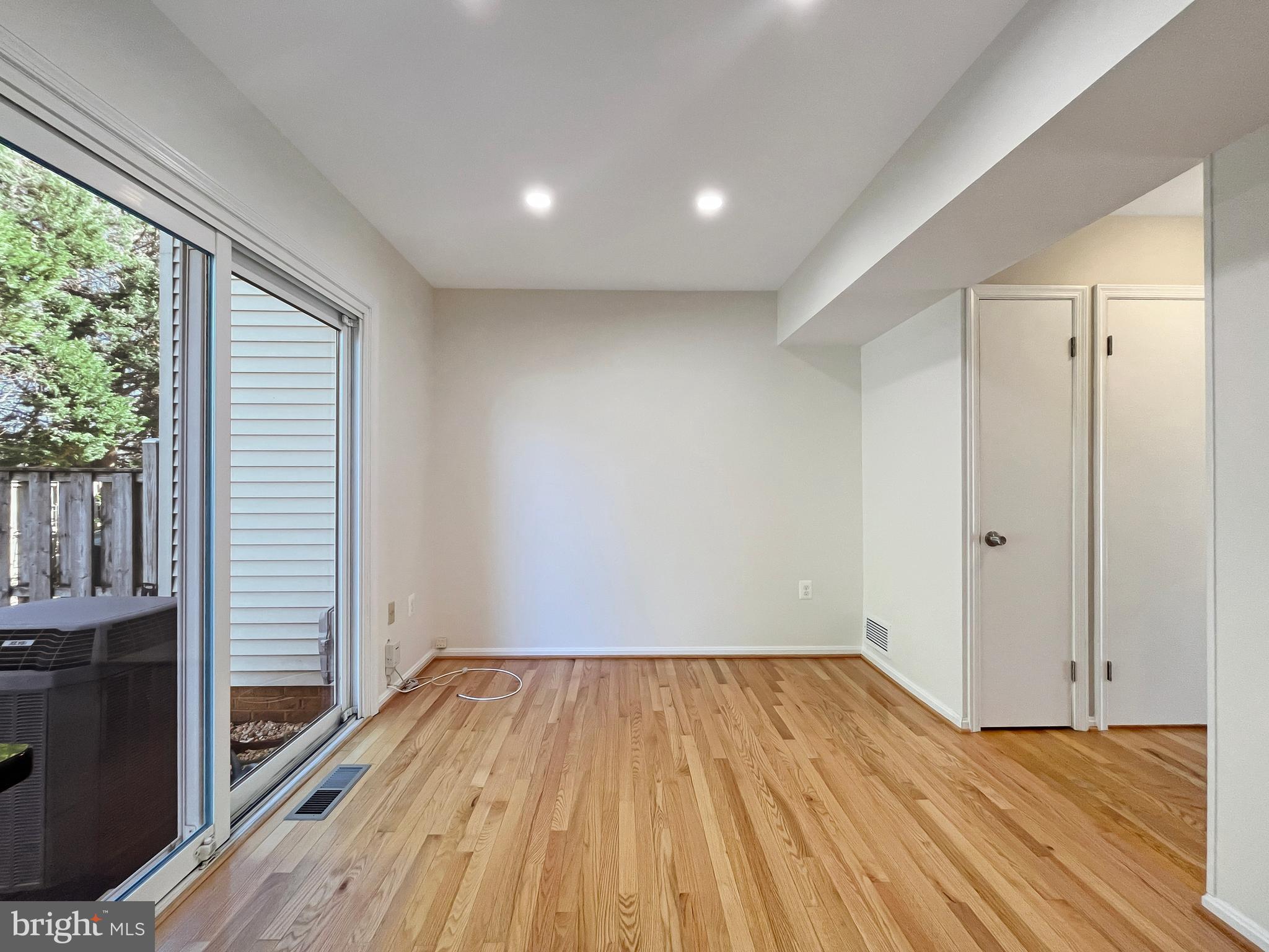 WATERFORD - Residential