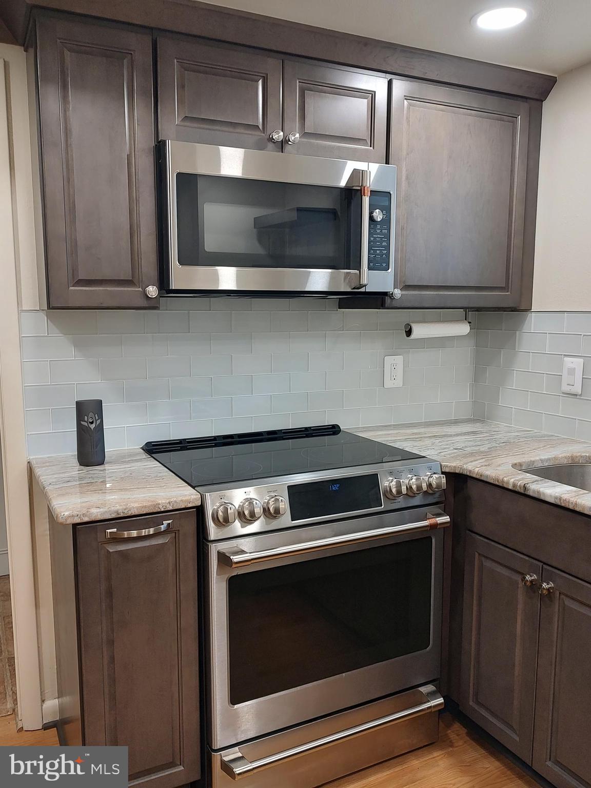 MONTGOMERY MUTUAL COOP - Residential