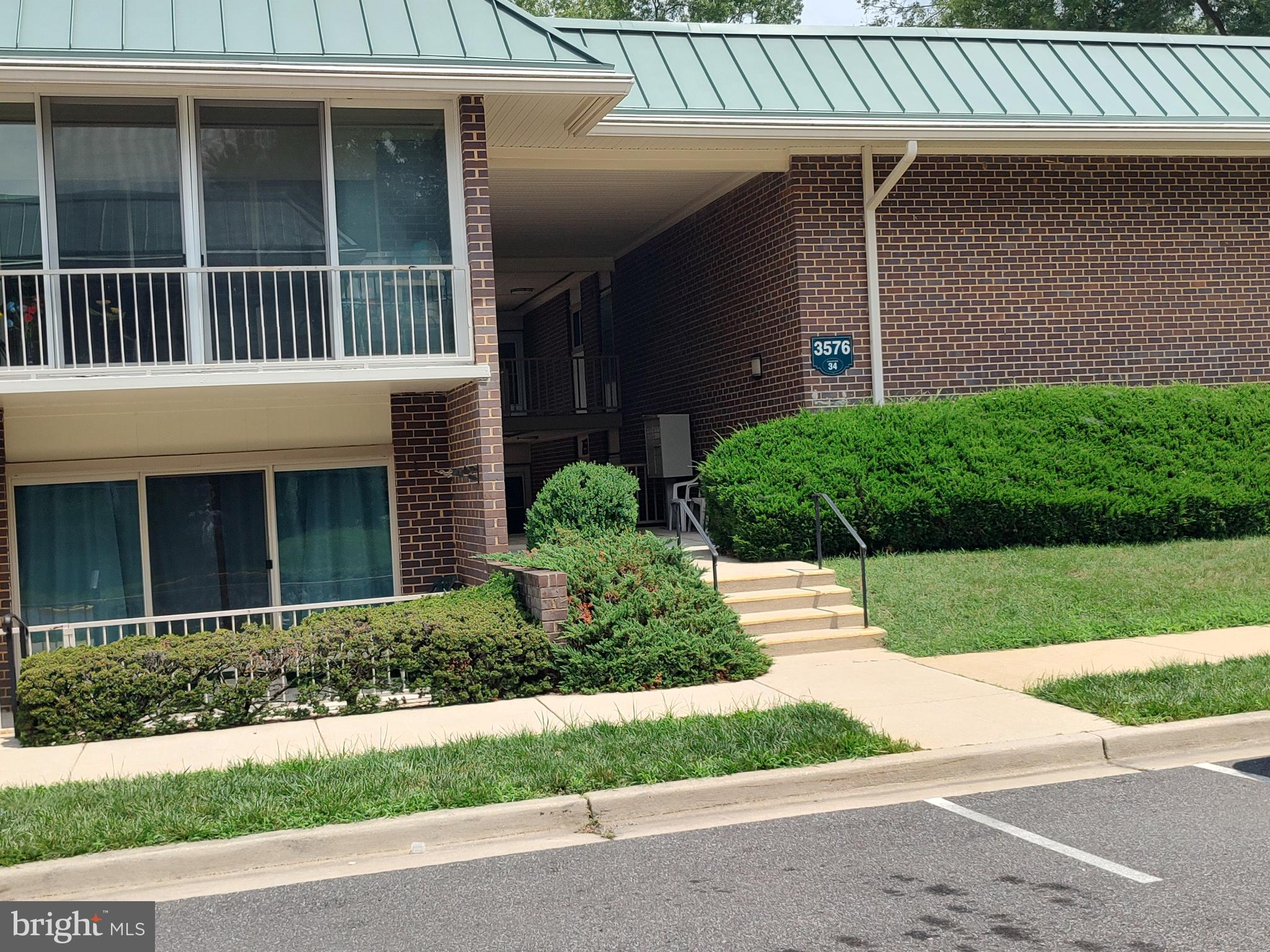 MONTGOMERY MUTUAL COOP - Residential