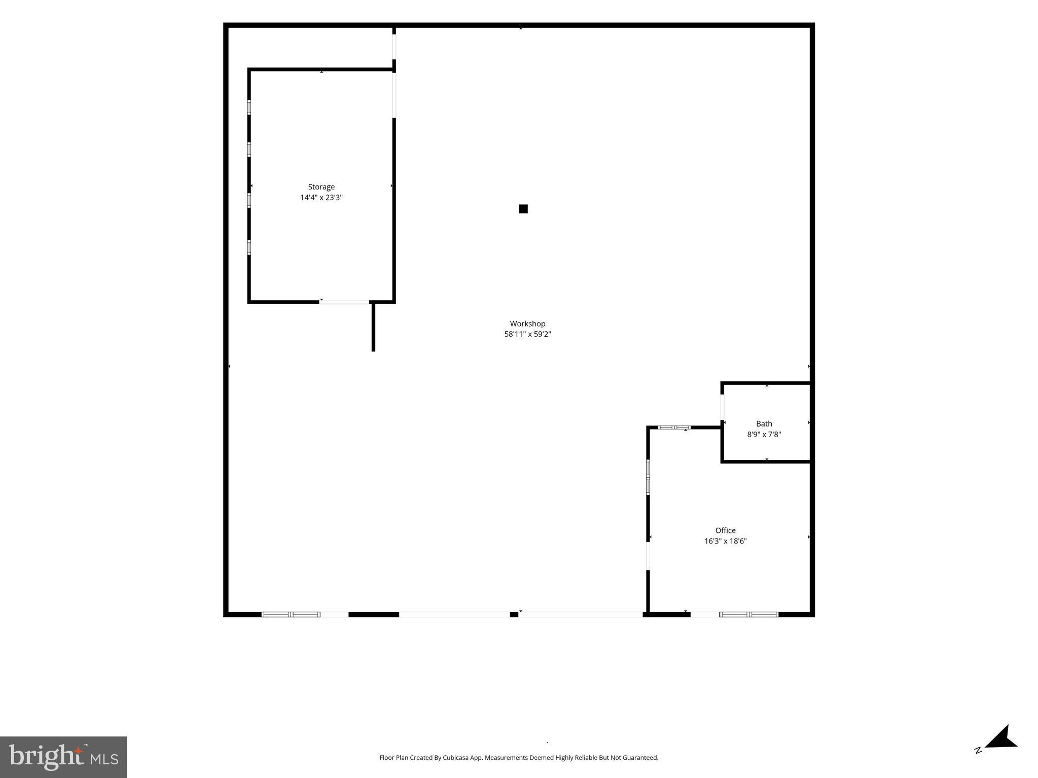 Main image without alt text
