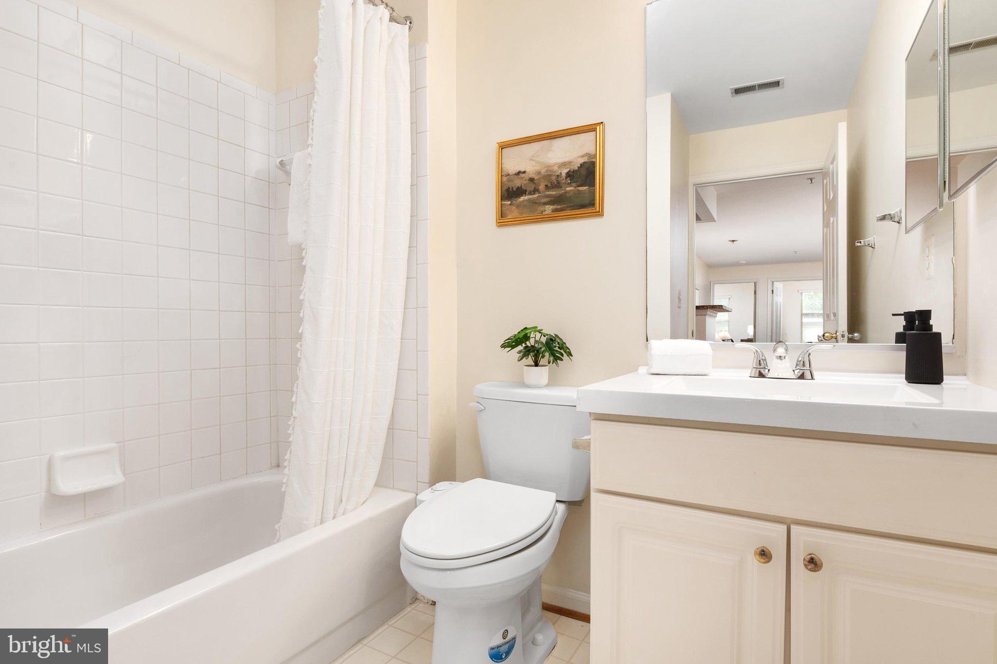 WYNDHAM AT TOWN CENTER - Residential